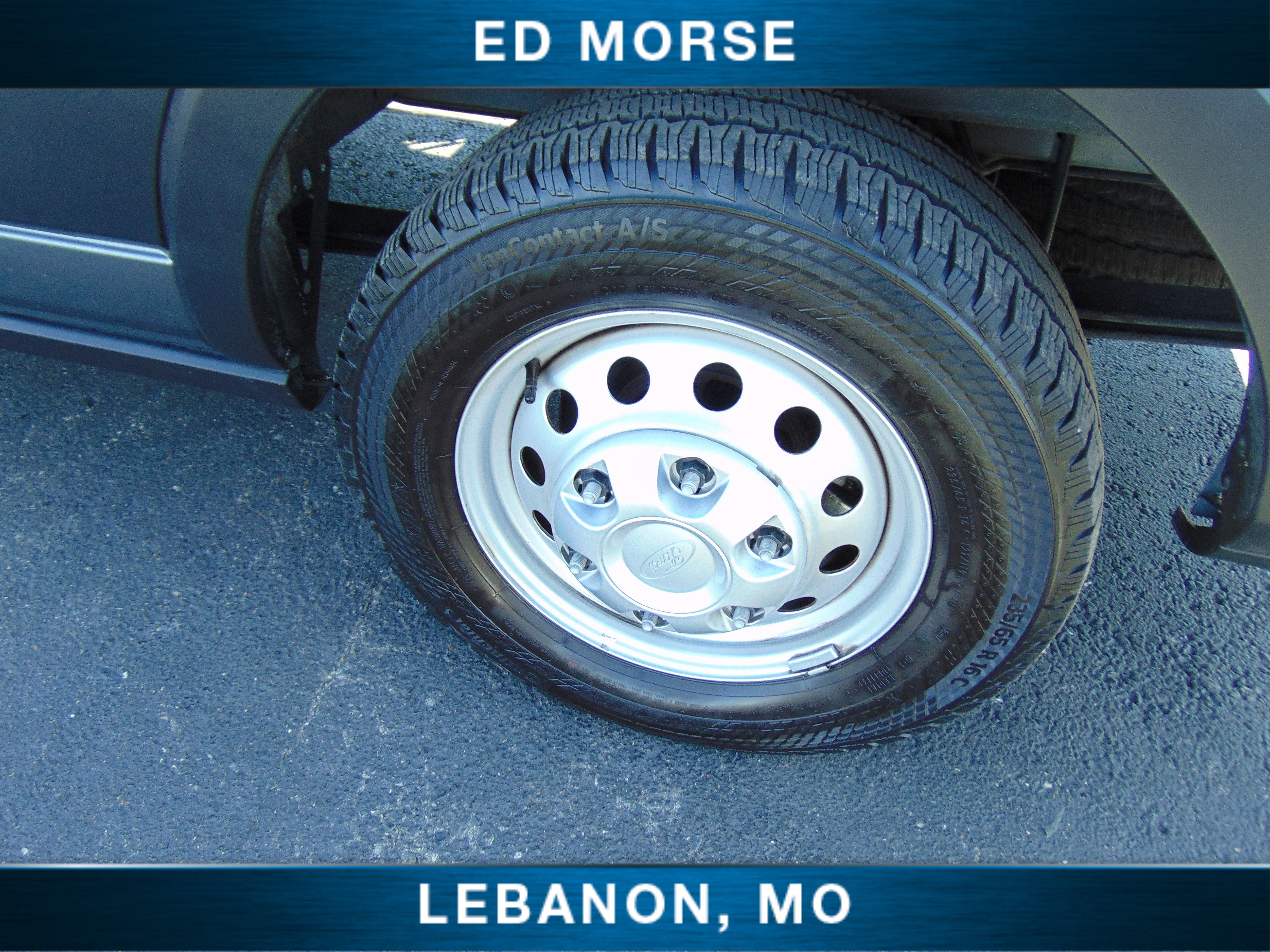 2025 Ford Transit Passenger Wagon XLT