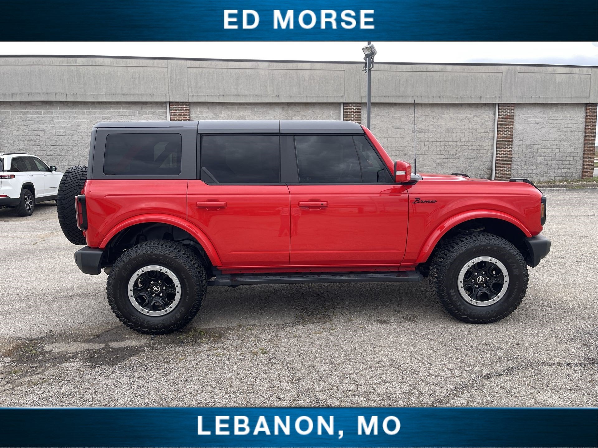 2023 Ford Bronco Outer Banks