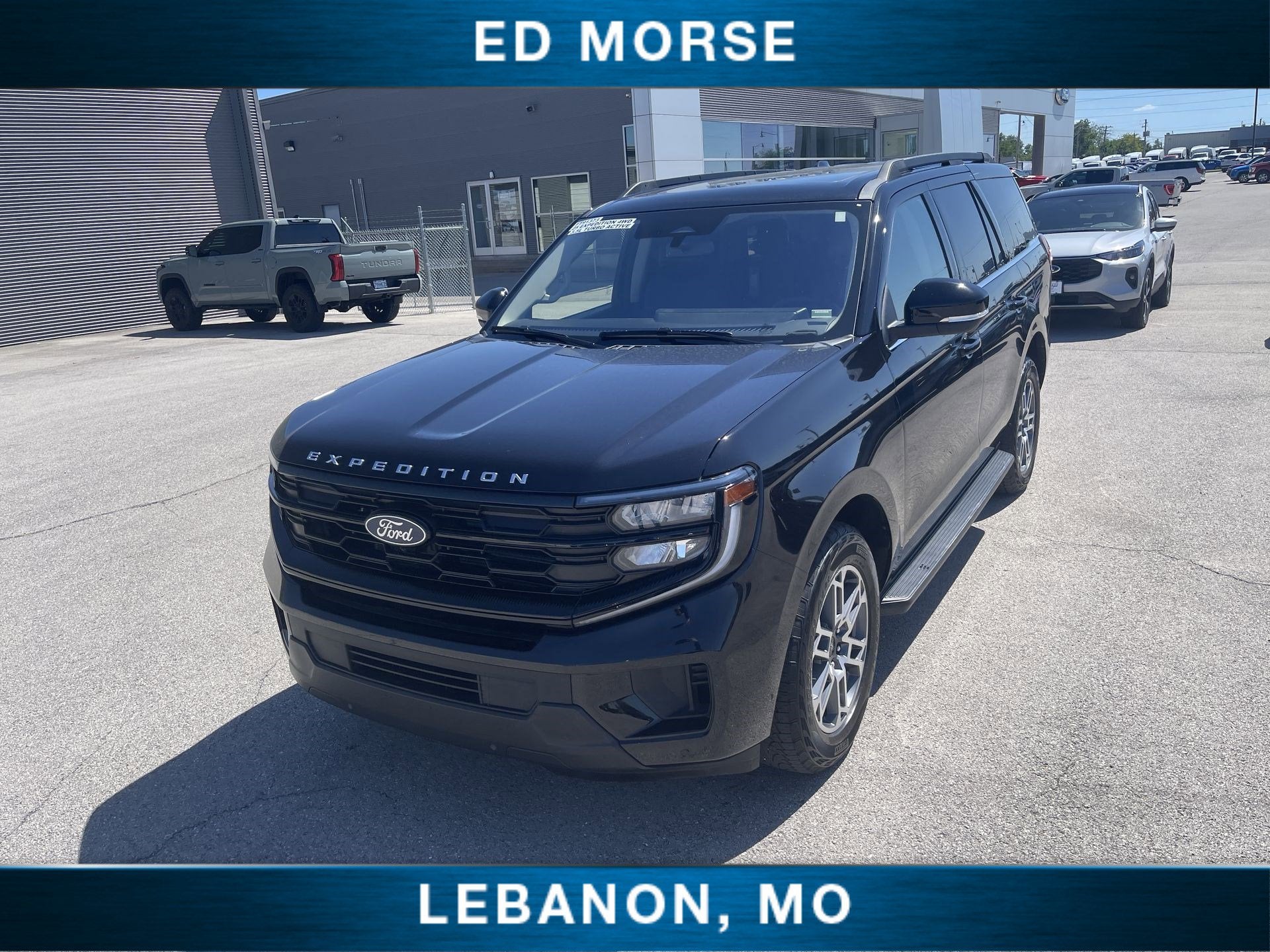 2025 Ford Expedition Active
