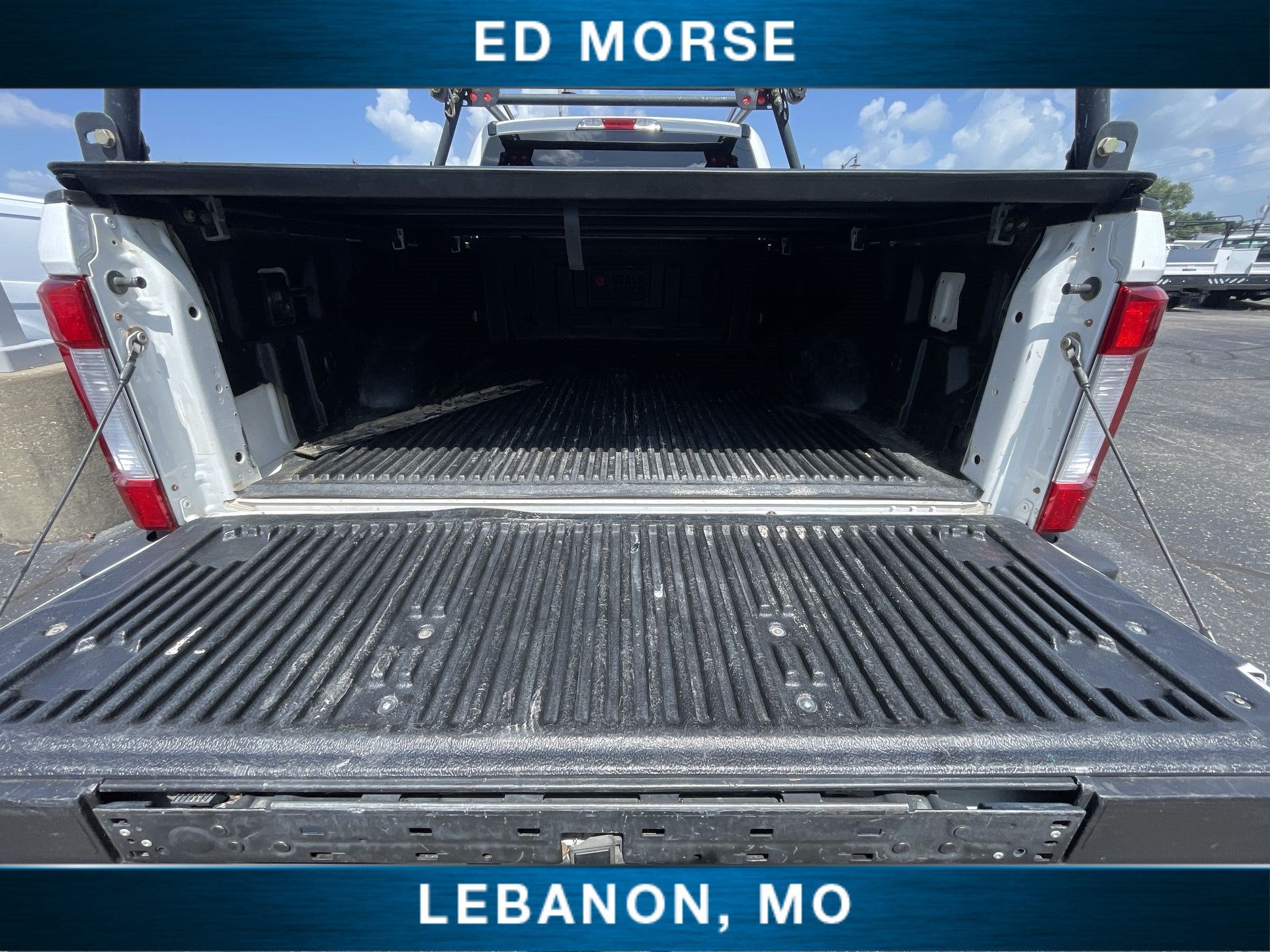 2019 Ford Super Duty F-250 SRW XLT Ladder Rack