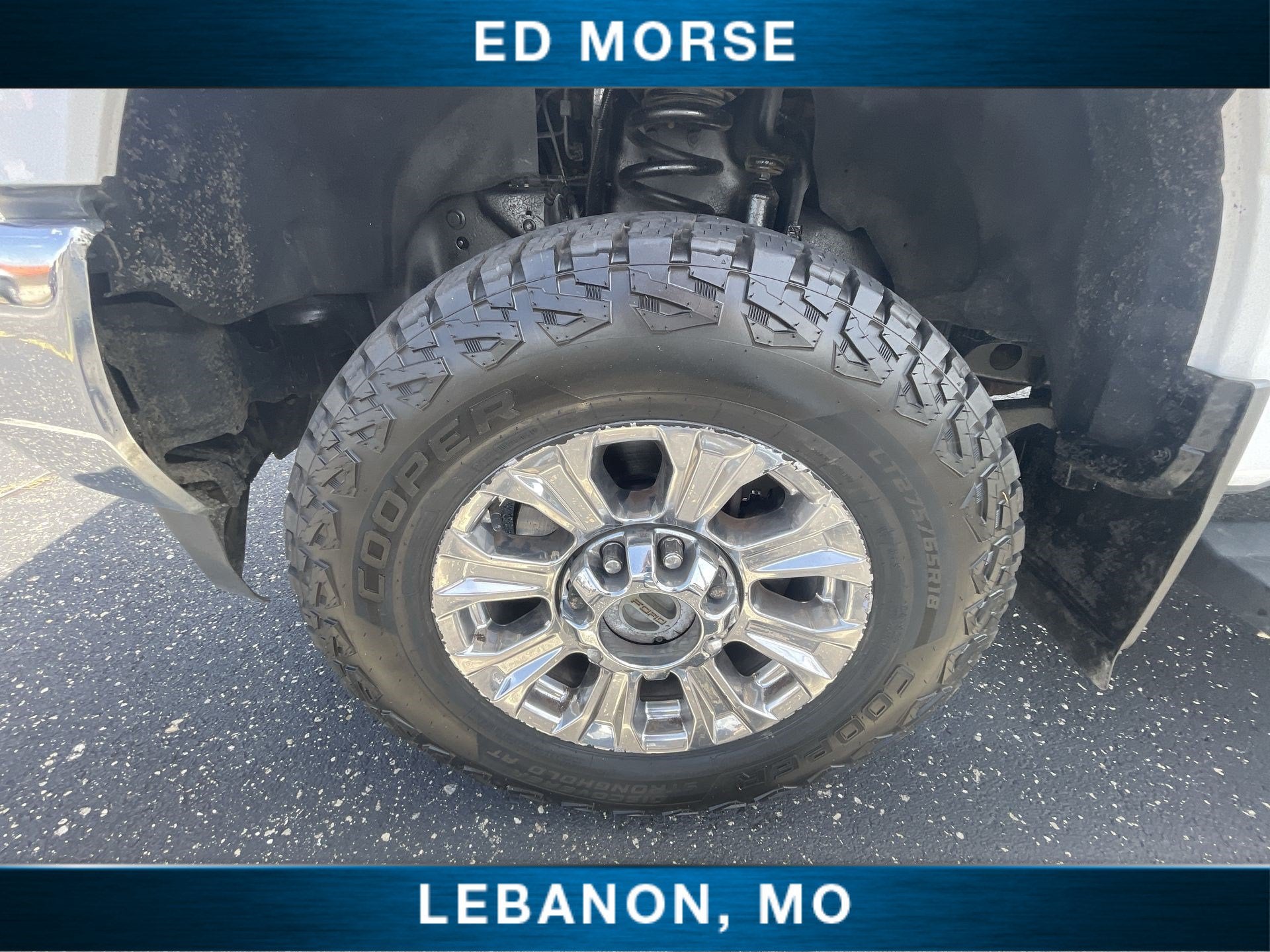 2019 Ford Super Duty F-250 SRW XLT Ladder Rack
