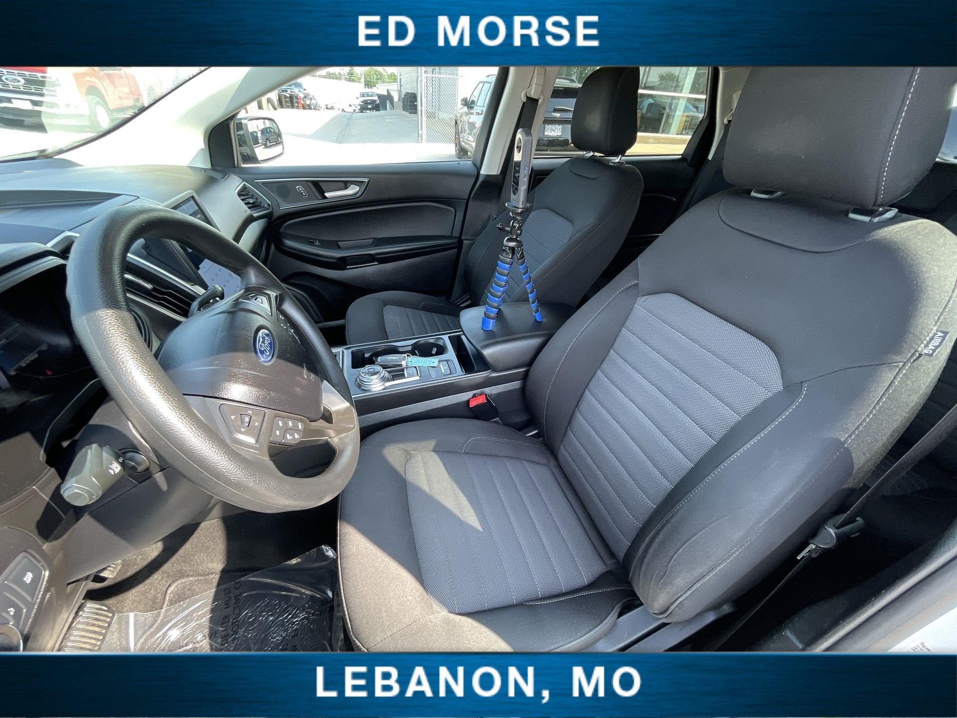 2022 Ford Edge SE