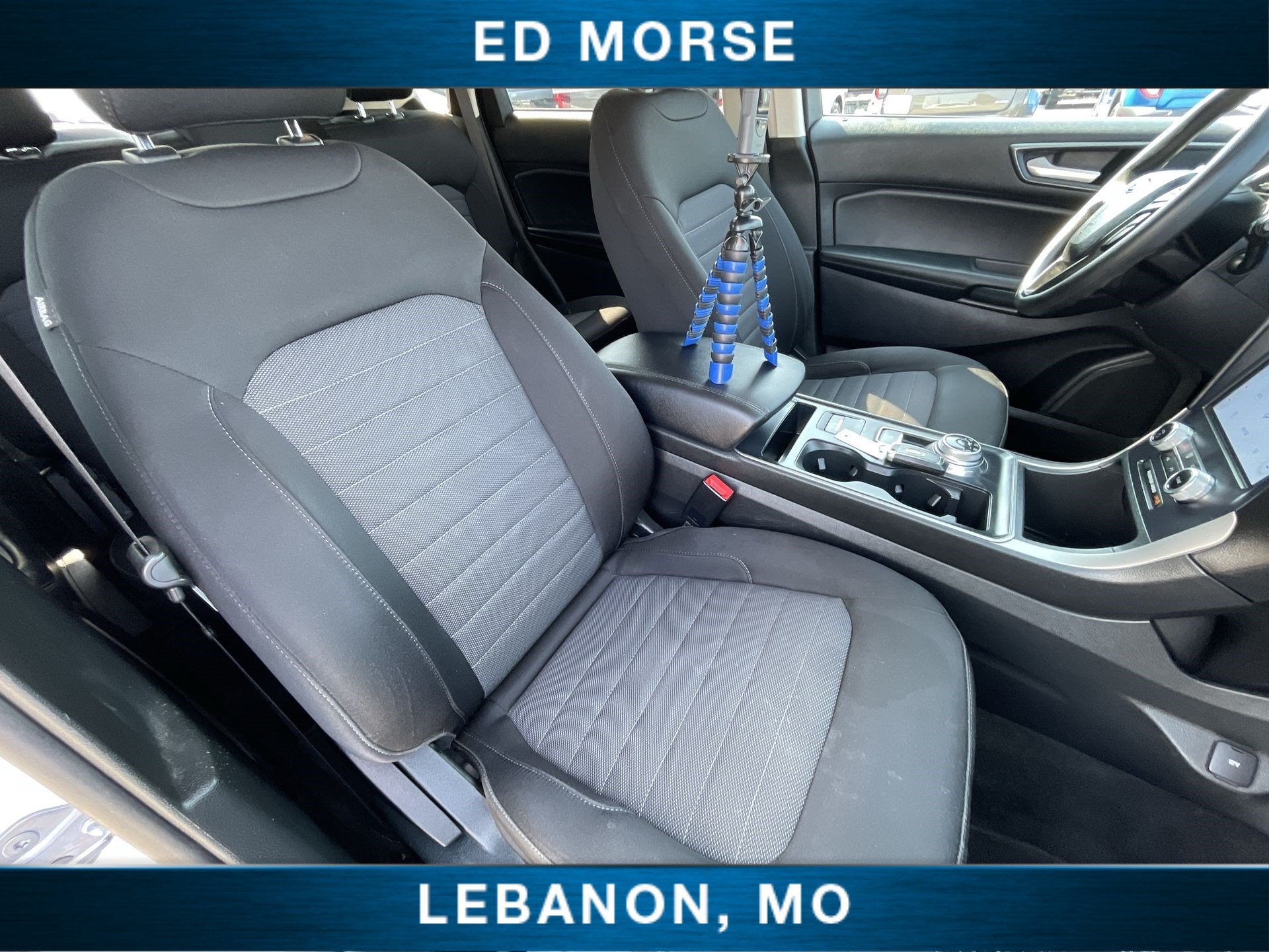 2022 Ford Edge SE