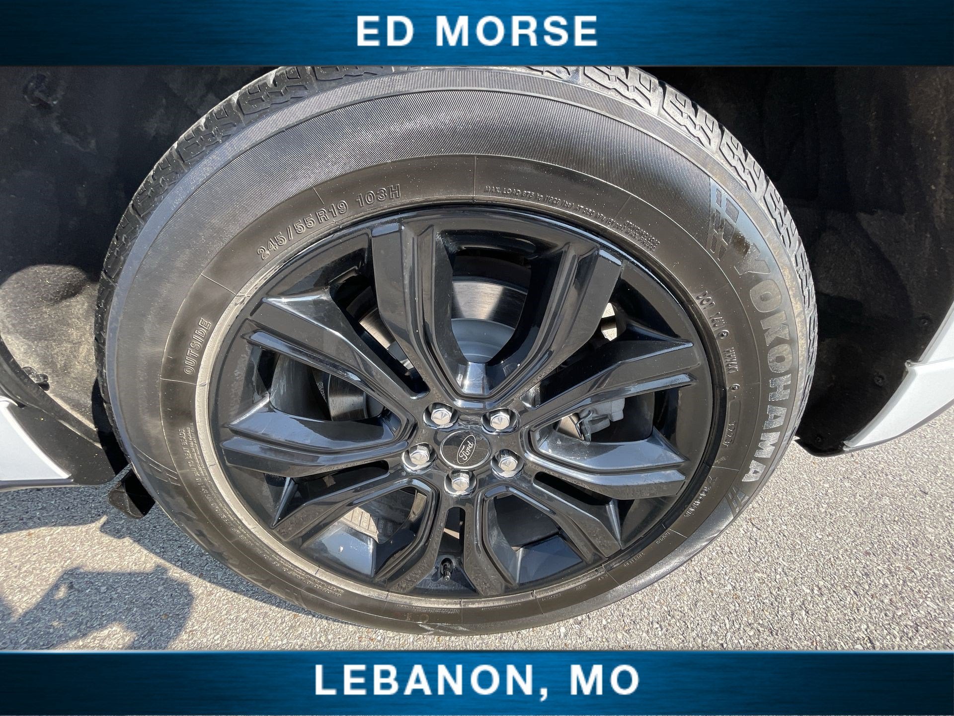 2022 Ford Edge SE
