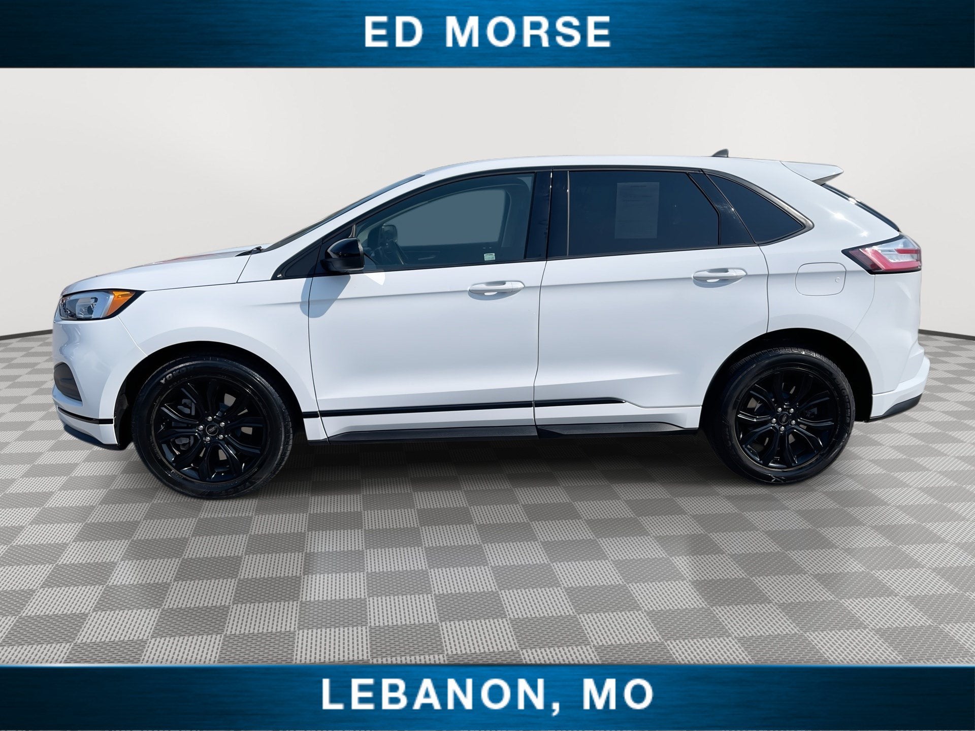 2022 Ford Edge SE