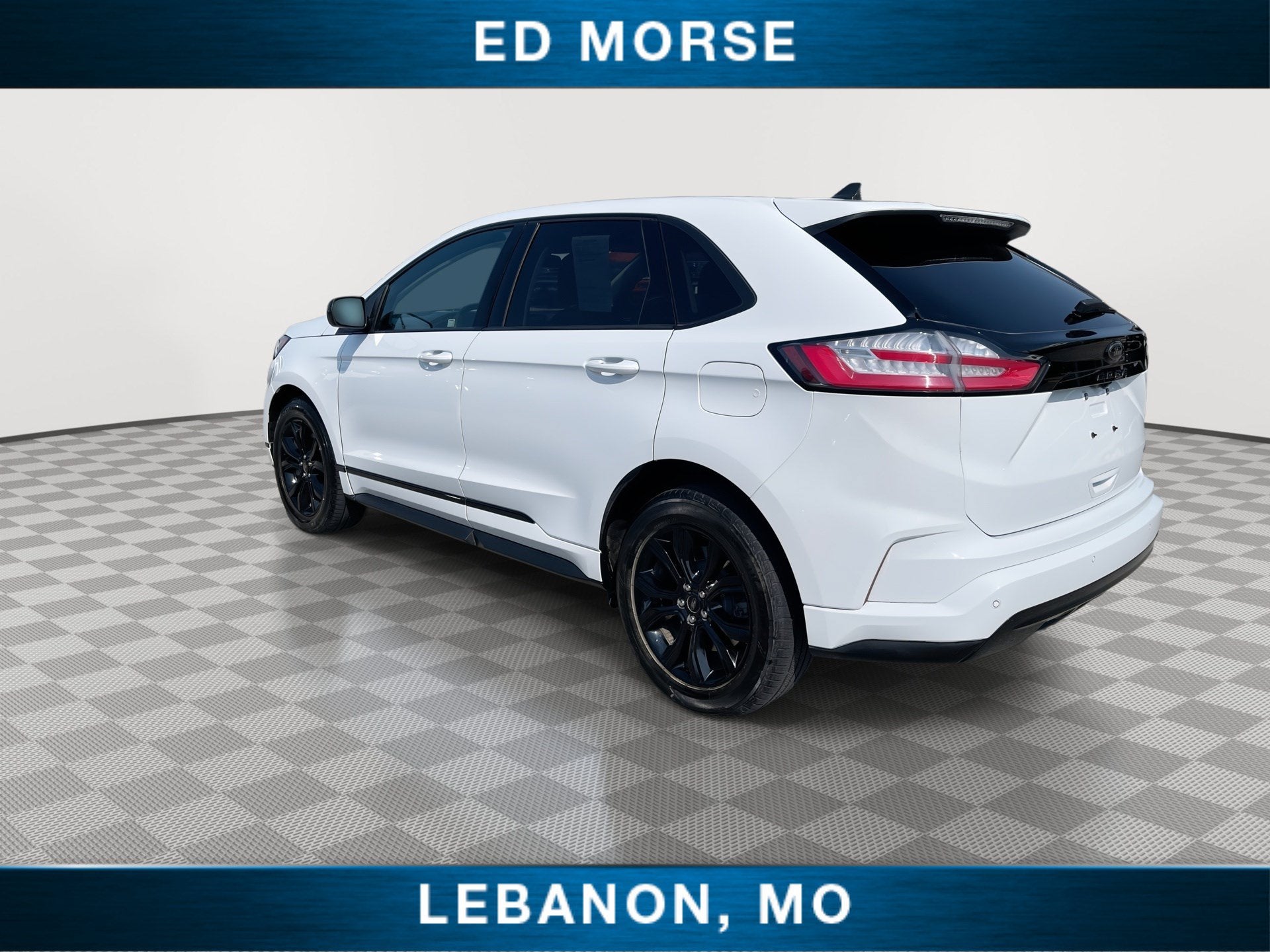 2022 Ford Edge SE
