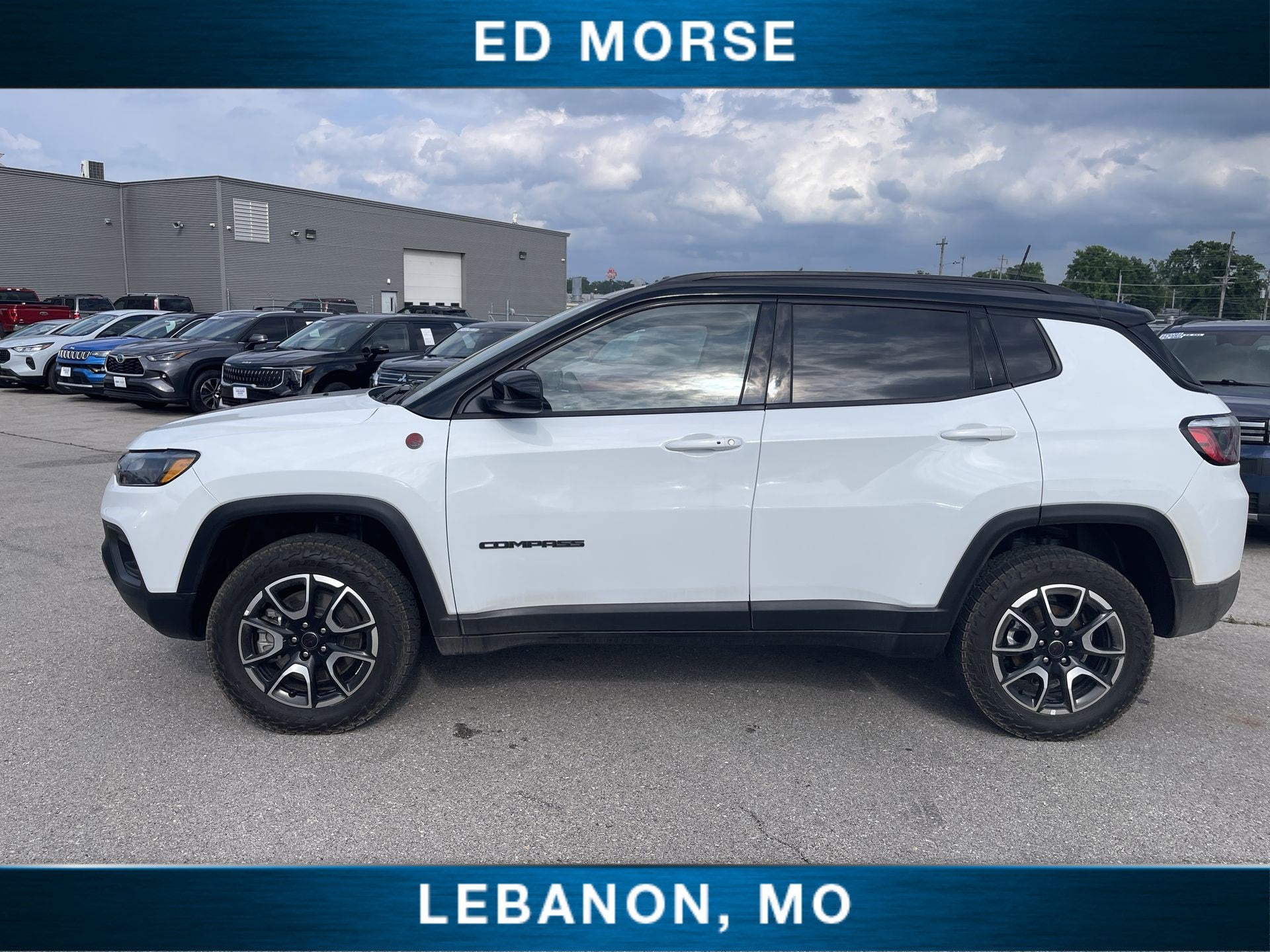 2025 Jeep Compass Trailhawk