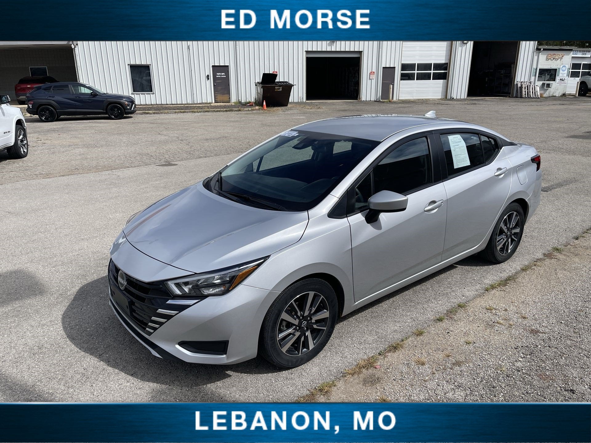 2025 Nissan Versa SV