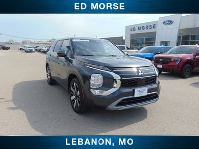 2025 Mitsubishi Outlander SE