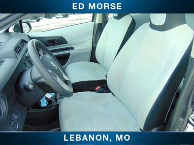 2013 Toyota Prius c Base