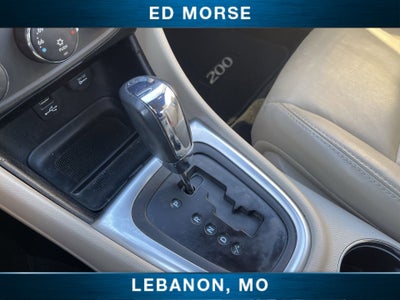 2011 Chrysler 200 Limited