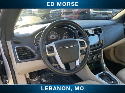 2011 Chrysler 200 Limited