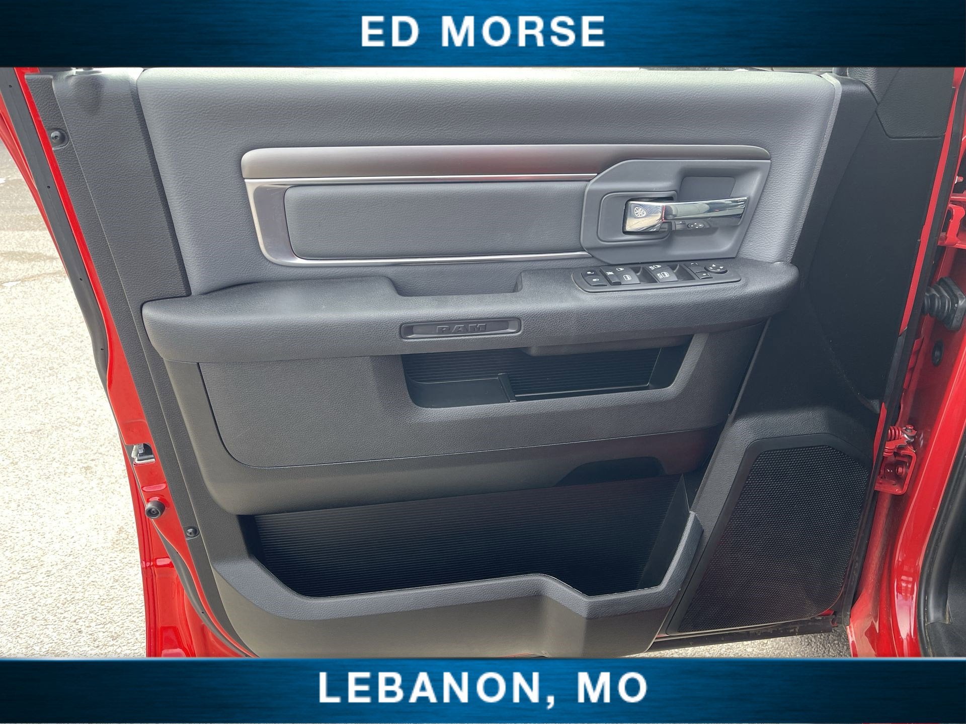 2023 RAM 1500 Classic SLT Crew Cab 4x4 5'7" Box