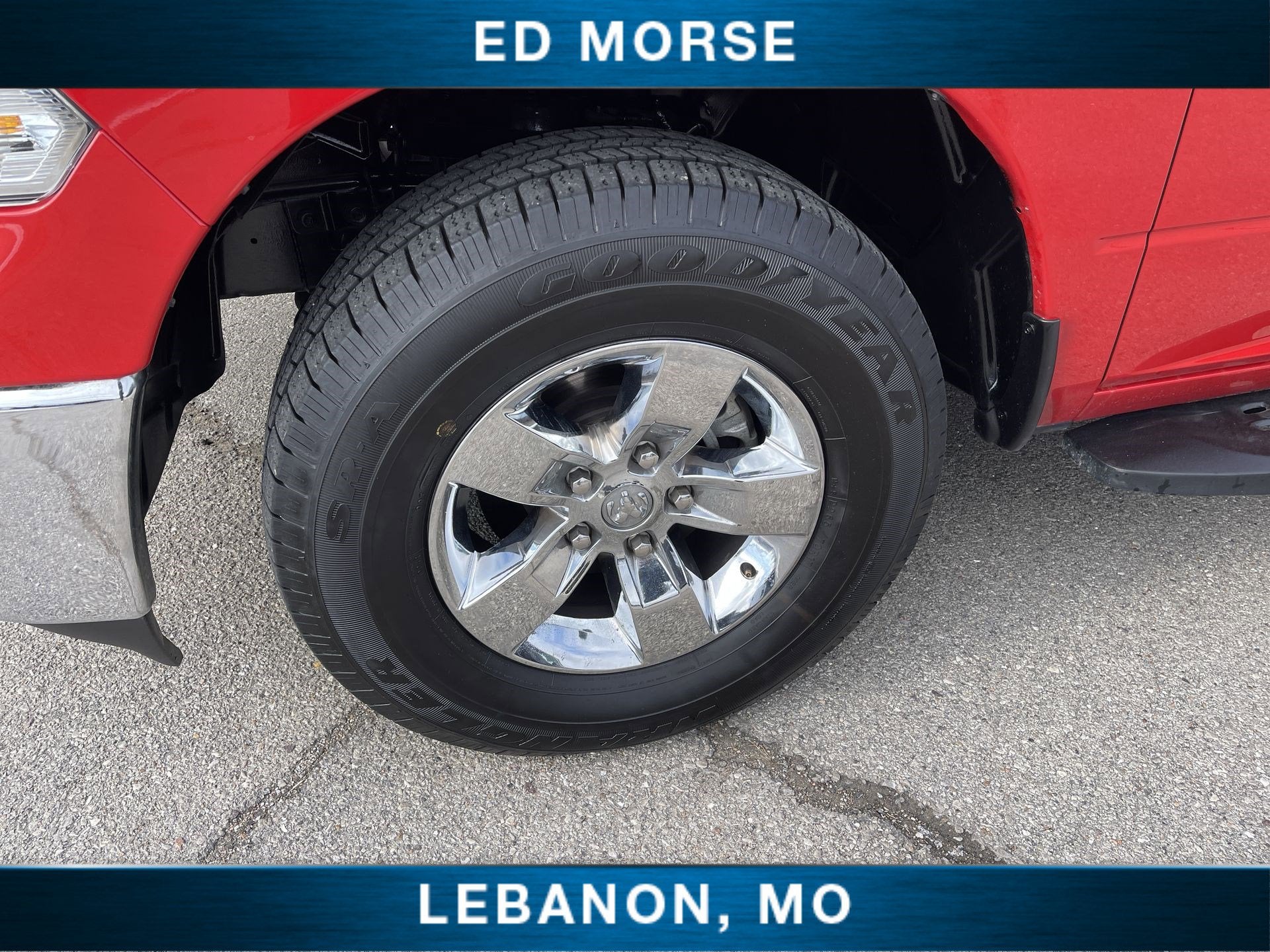 2023 RAM 1500 Classic SLT Crew Cab 4x4 5'7" Box