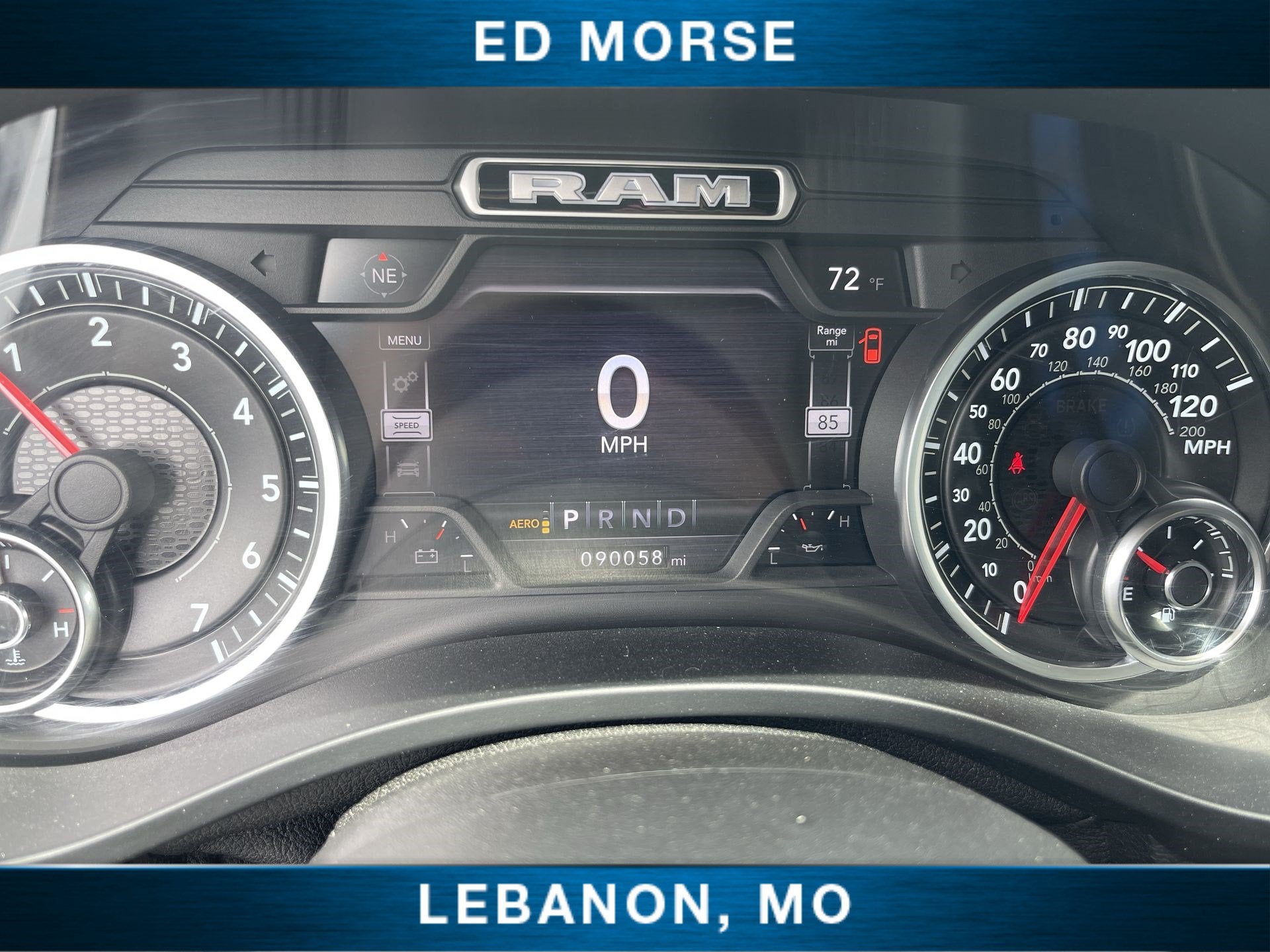 2021 RAM 1500 Laramie Crew Cab 4x4 5'7" Box
