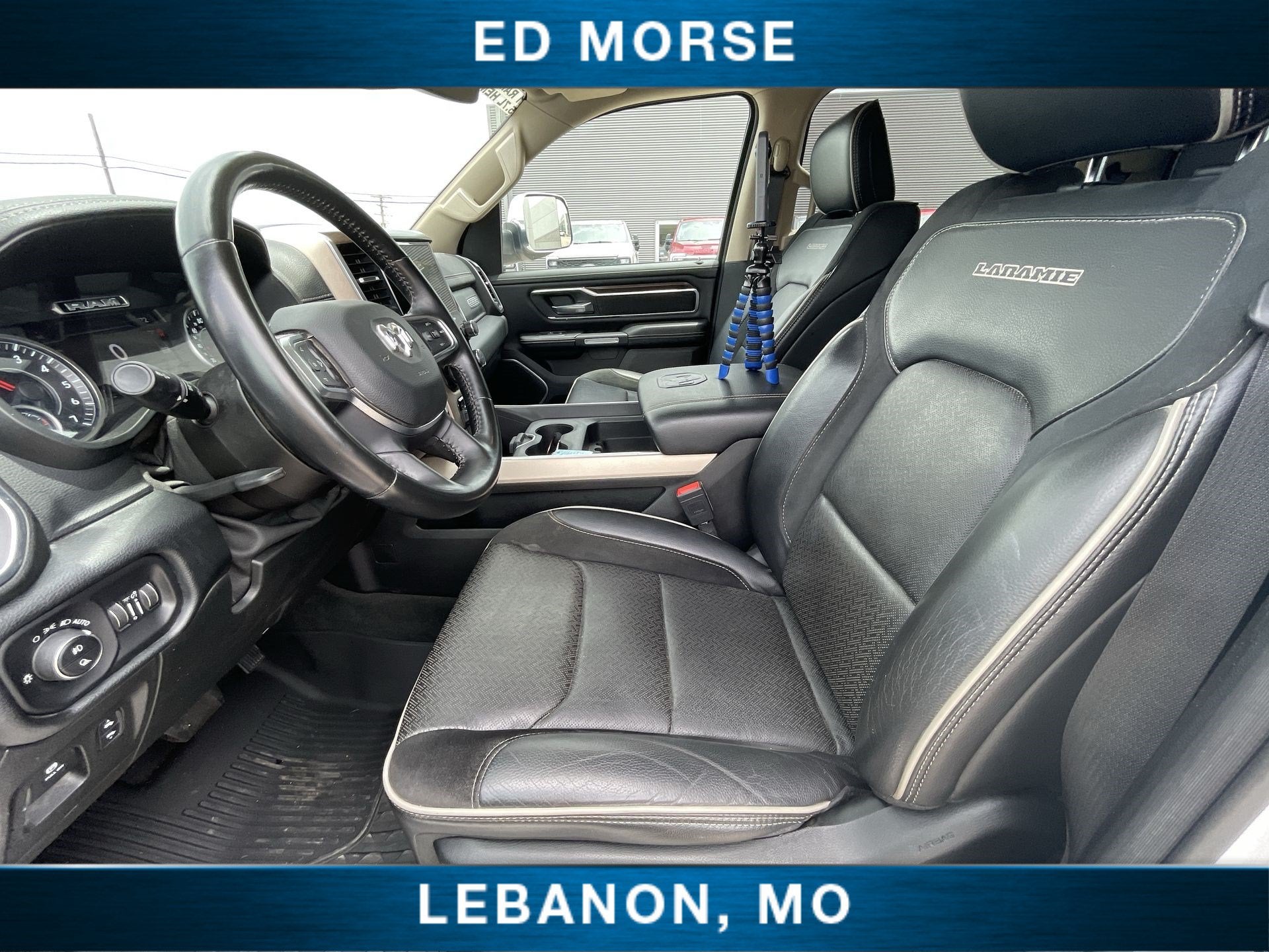 2021 RAM 1500 Laramie Crew Cab 4x4 5'7" Box