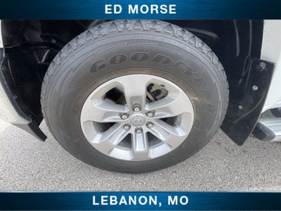 2021 RAM 1500 Laramie Crew Cab 4x4 5'7" Box