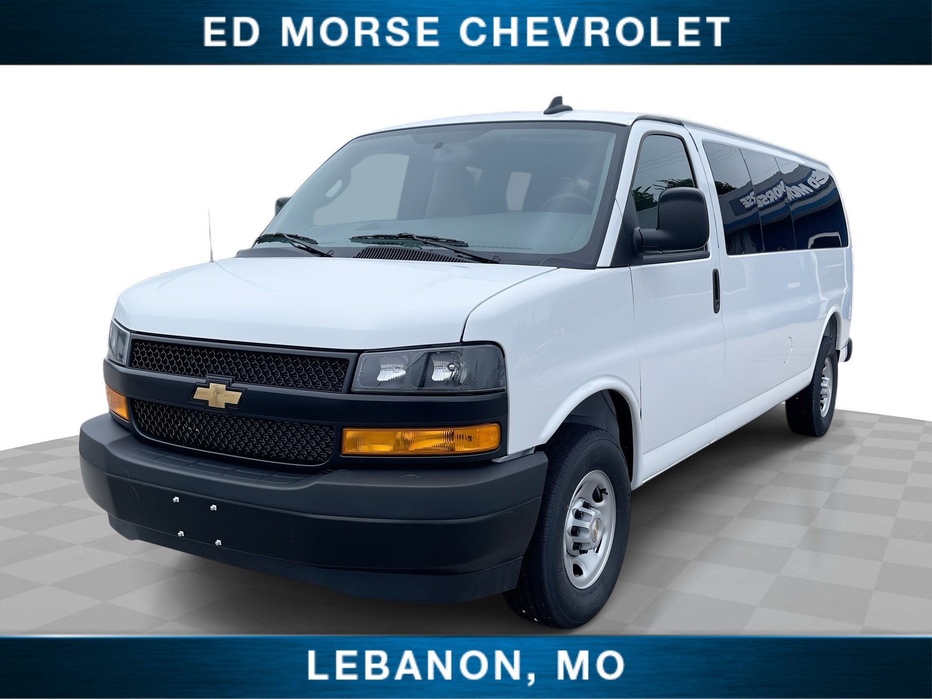 2026 Chevrolet Express 3500 LS Extended's photo
