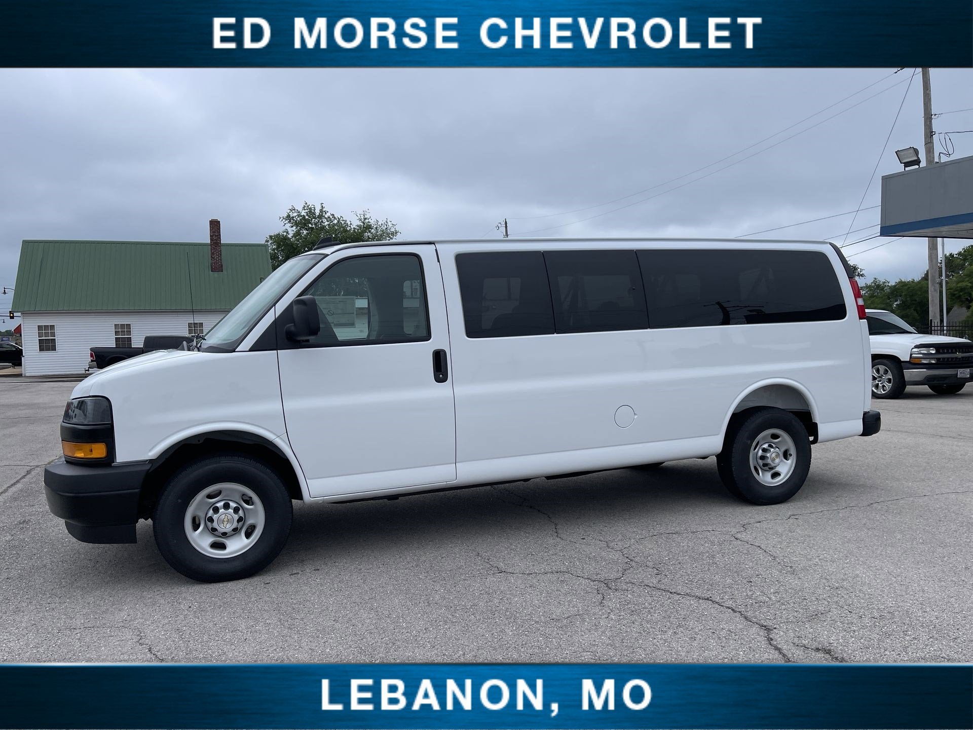 2026 Chevrolet Express Passenger LS