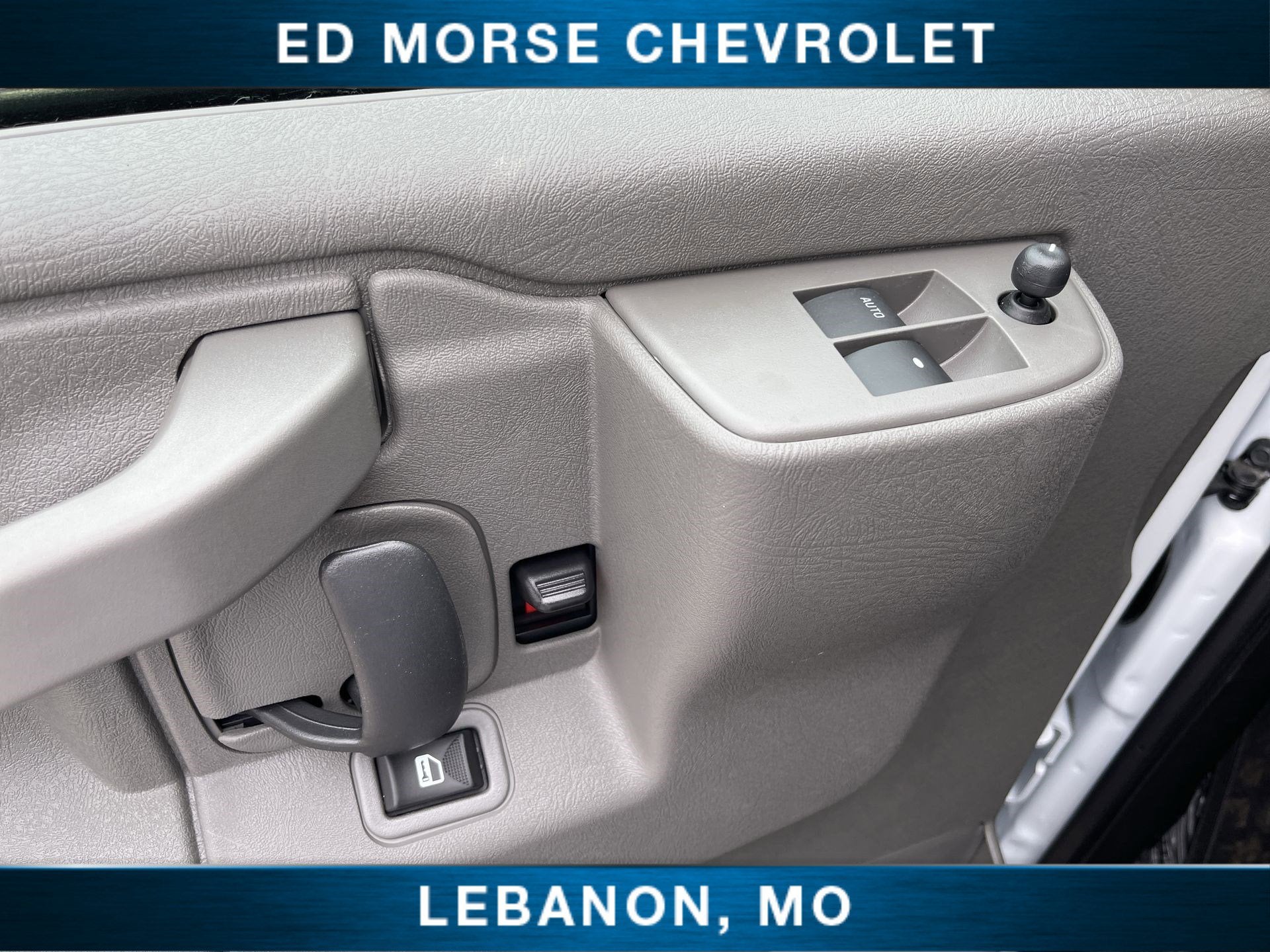 2026 Chevrolet Express Passenger LS