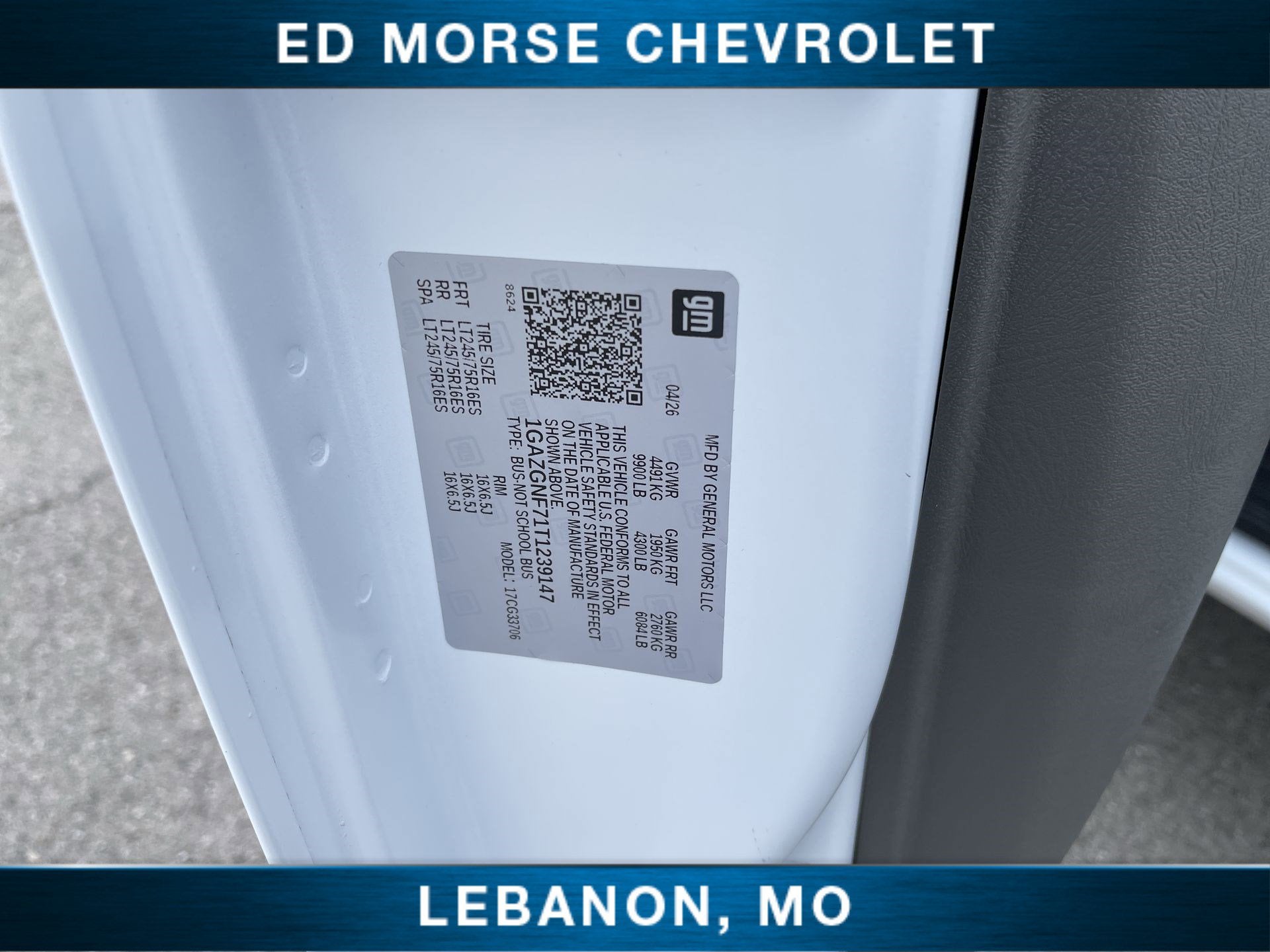 2026 Chevrolet Express Passenger LS