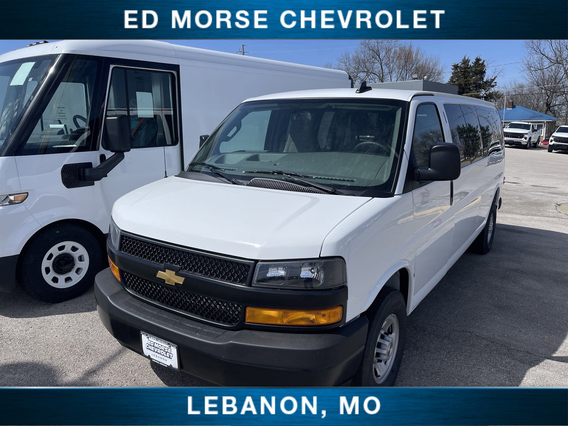 2026 Chevrolet Express Passenger LS