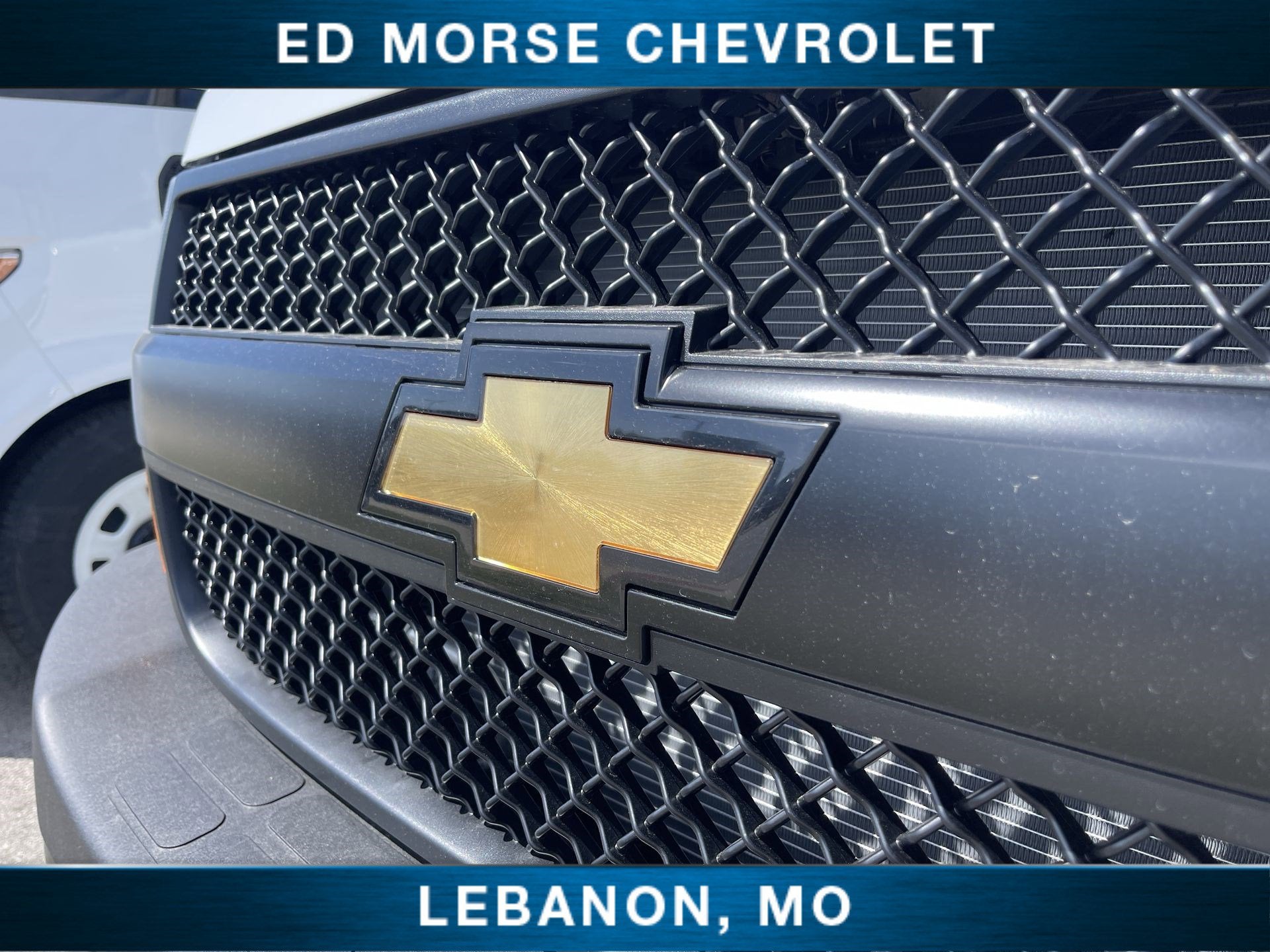 2026 Chevrolet Express Passenger LS