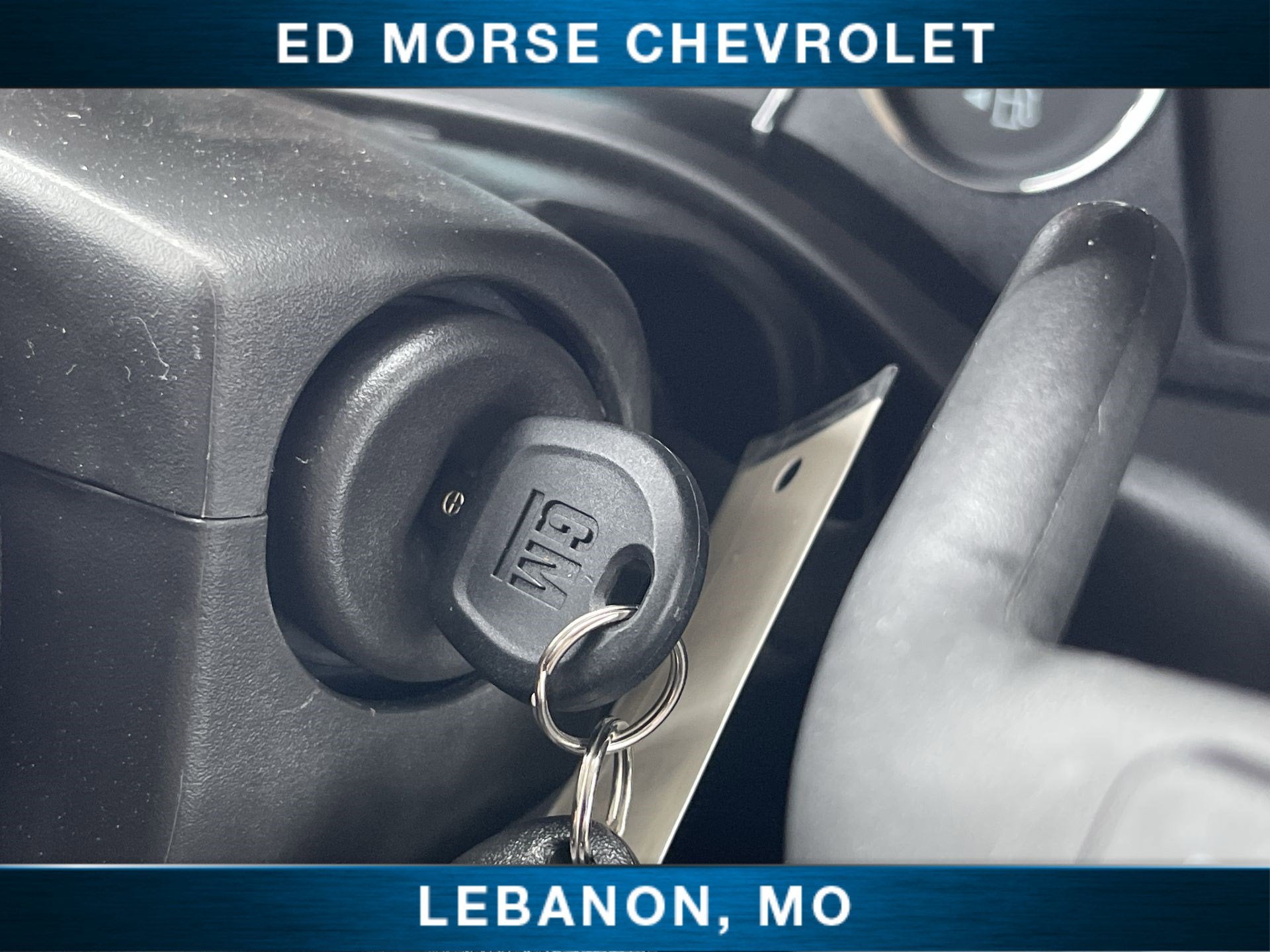 2026 Chevrolet Express Passenger LS