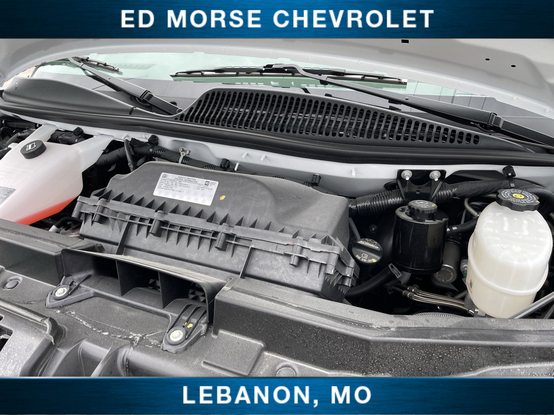 2026 Chevrolet Express Passenger LS