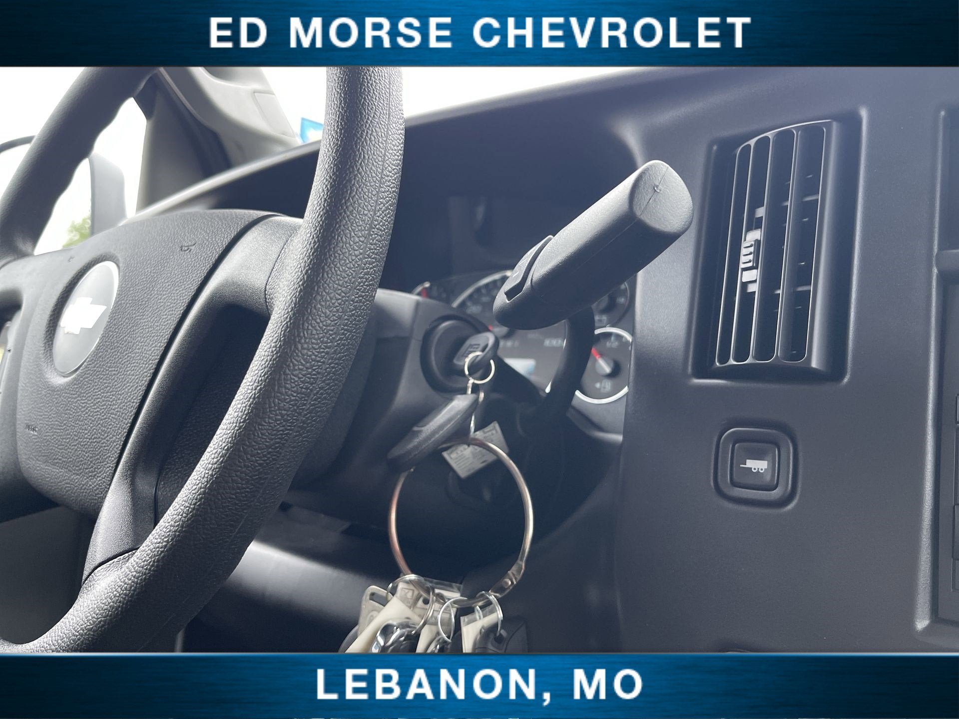 2026 Chevrolet Express Passenger LS