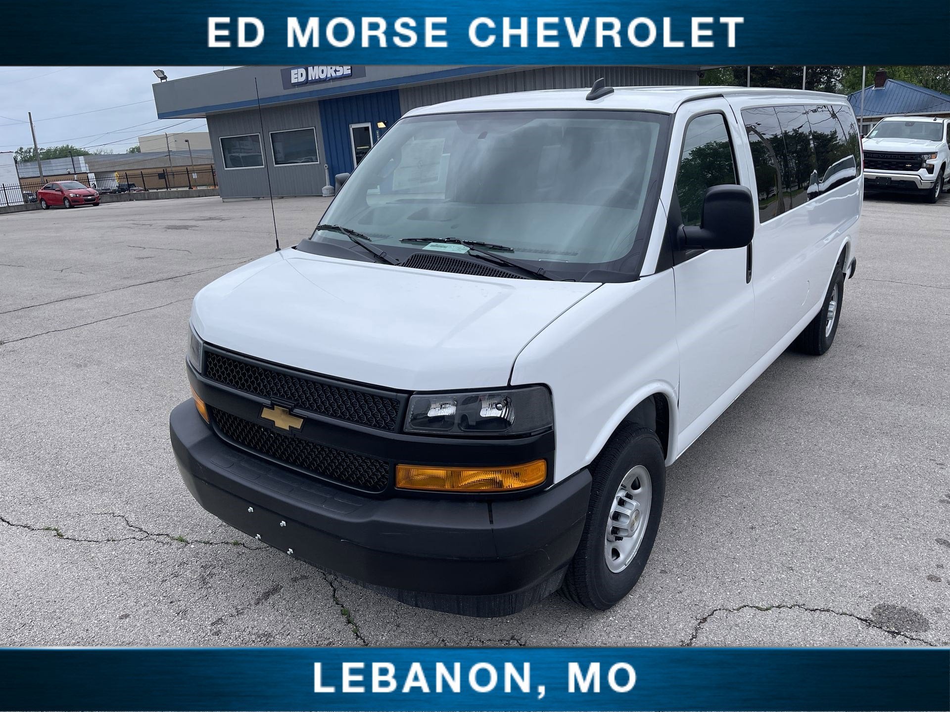 2026 Chevrolet Express Passenger LS