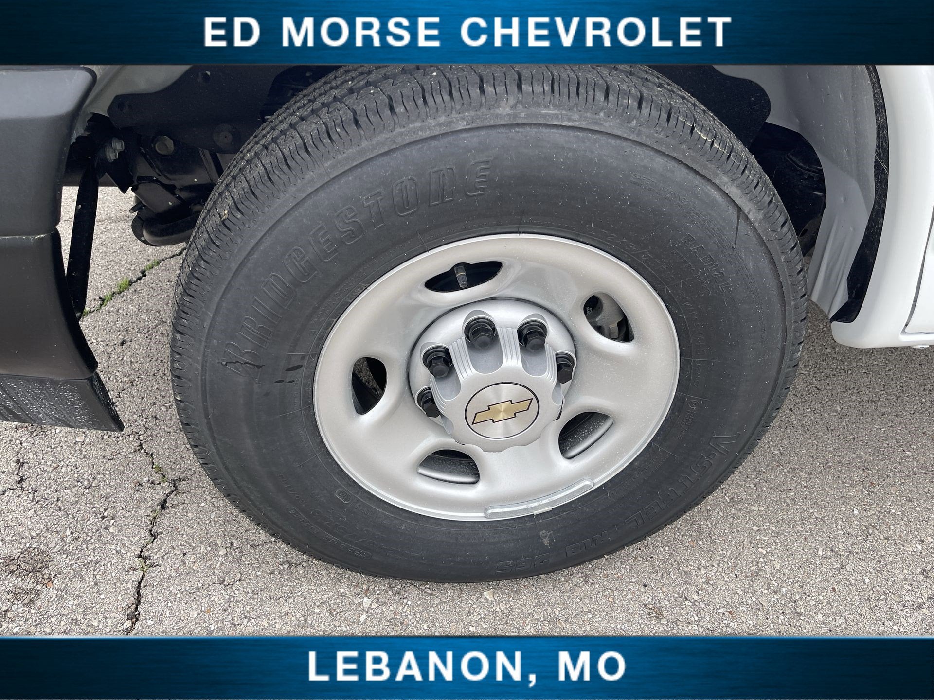 2026 Chevrolet Express Passenger LS