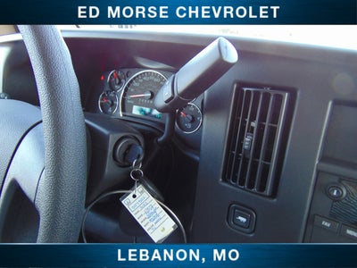 2025 Chevrolet Express Cutaway 3500 1WT