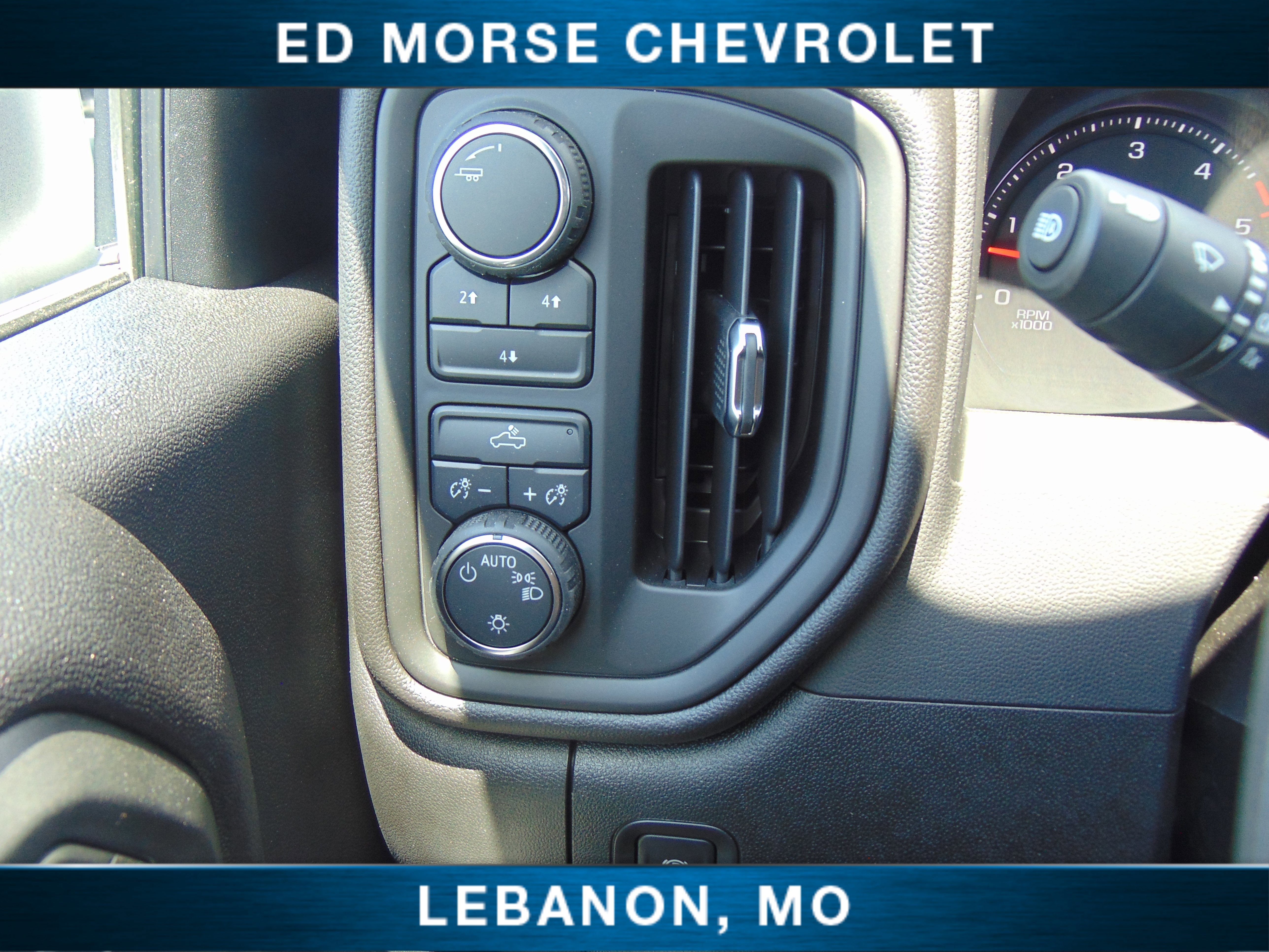 2025 Chevrolet Silverado 3500 HD WT