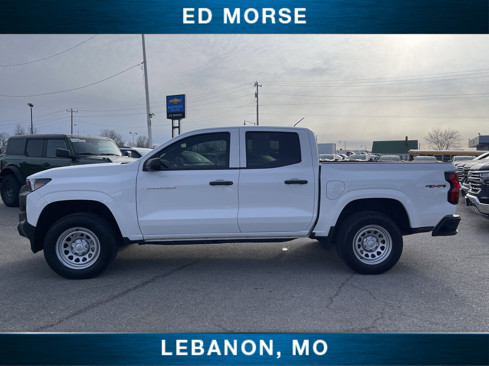 2024 Chevrolet Colorado WT