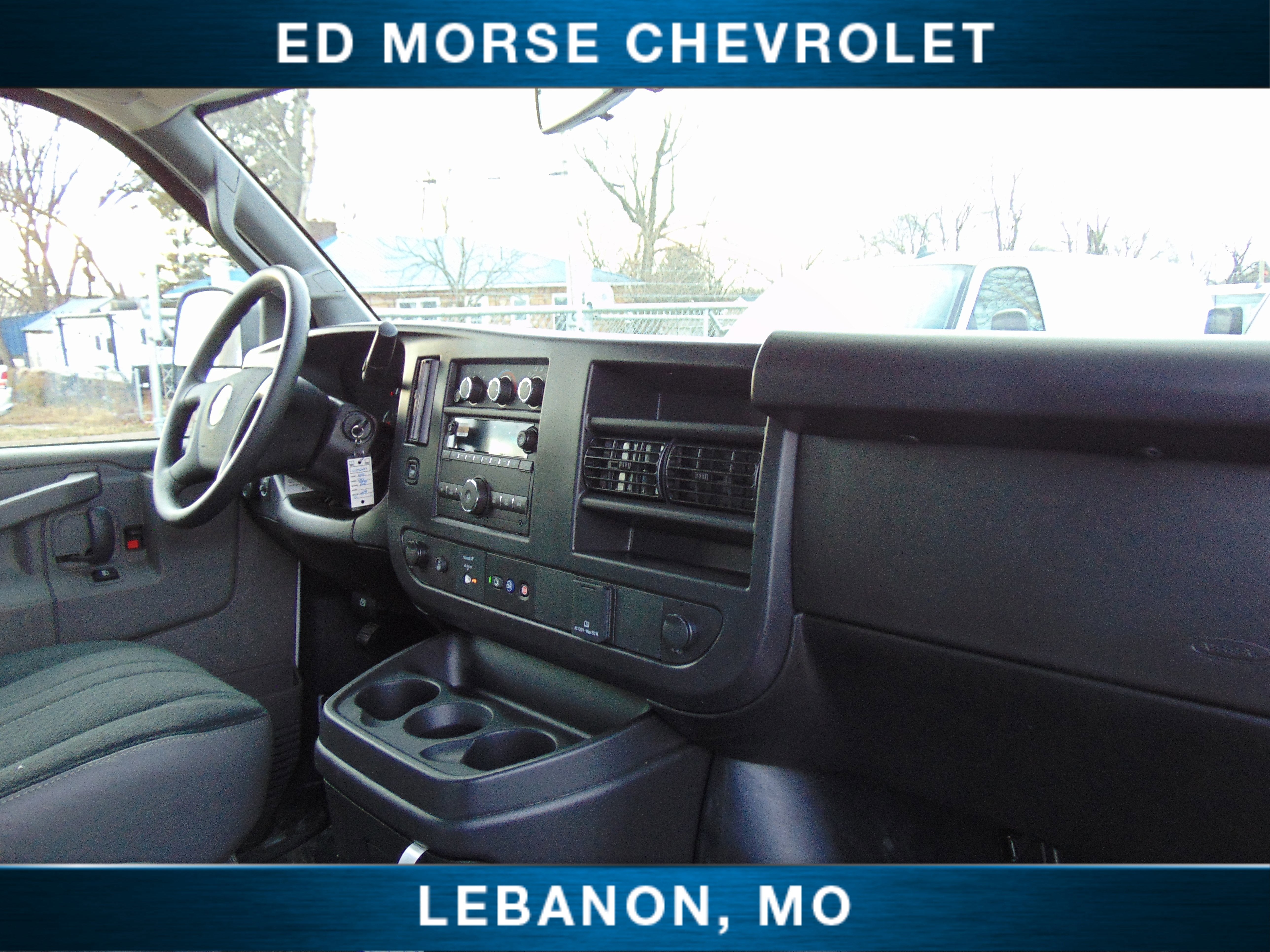 2025 Chevrolet Express Cargo 2500 WT