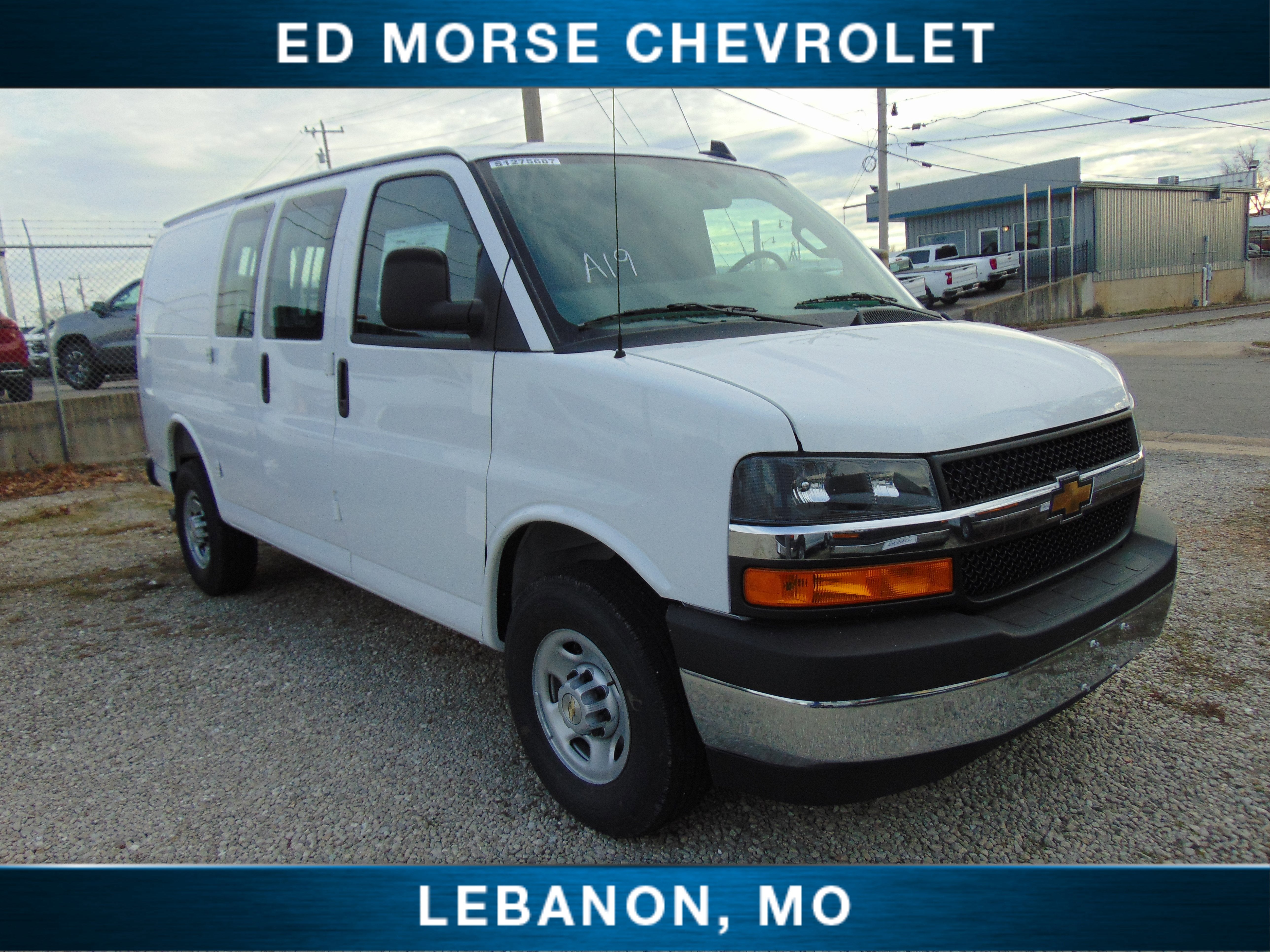 2025 Chevrolet Express Cargo 2500 WT