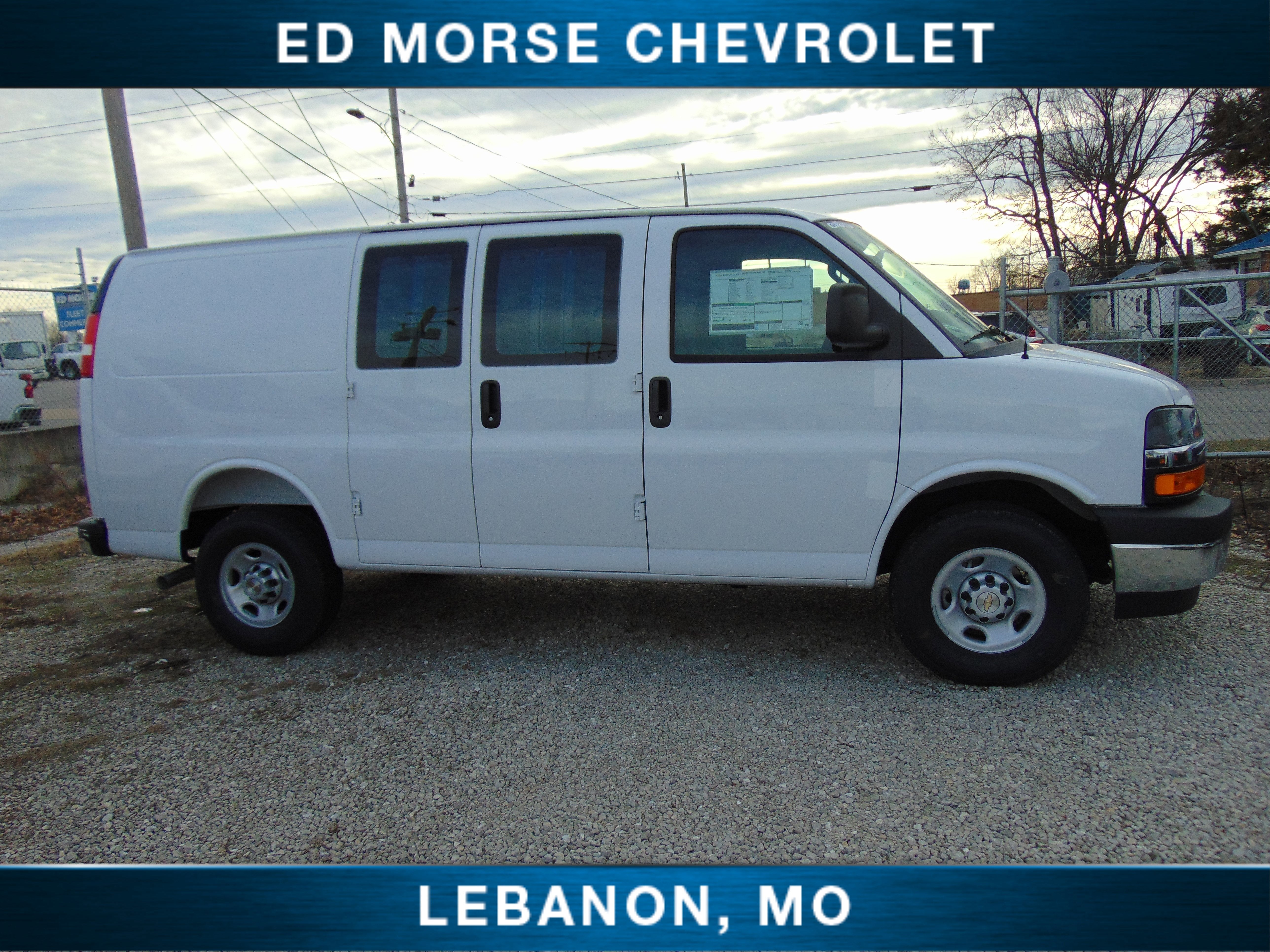 2025 Chevrolet Express Cargo 2500 WT