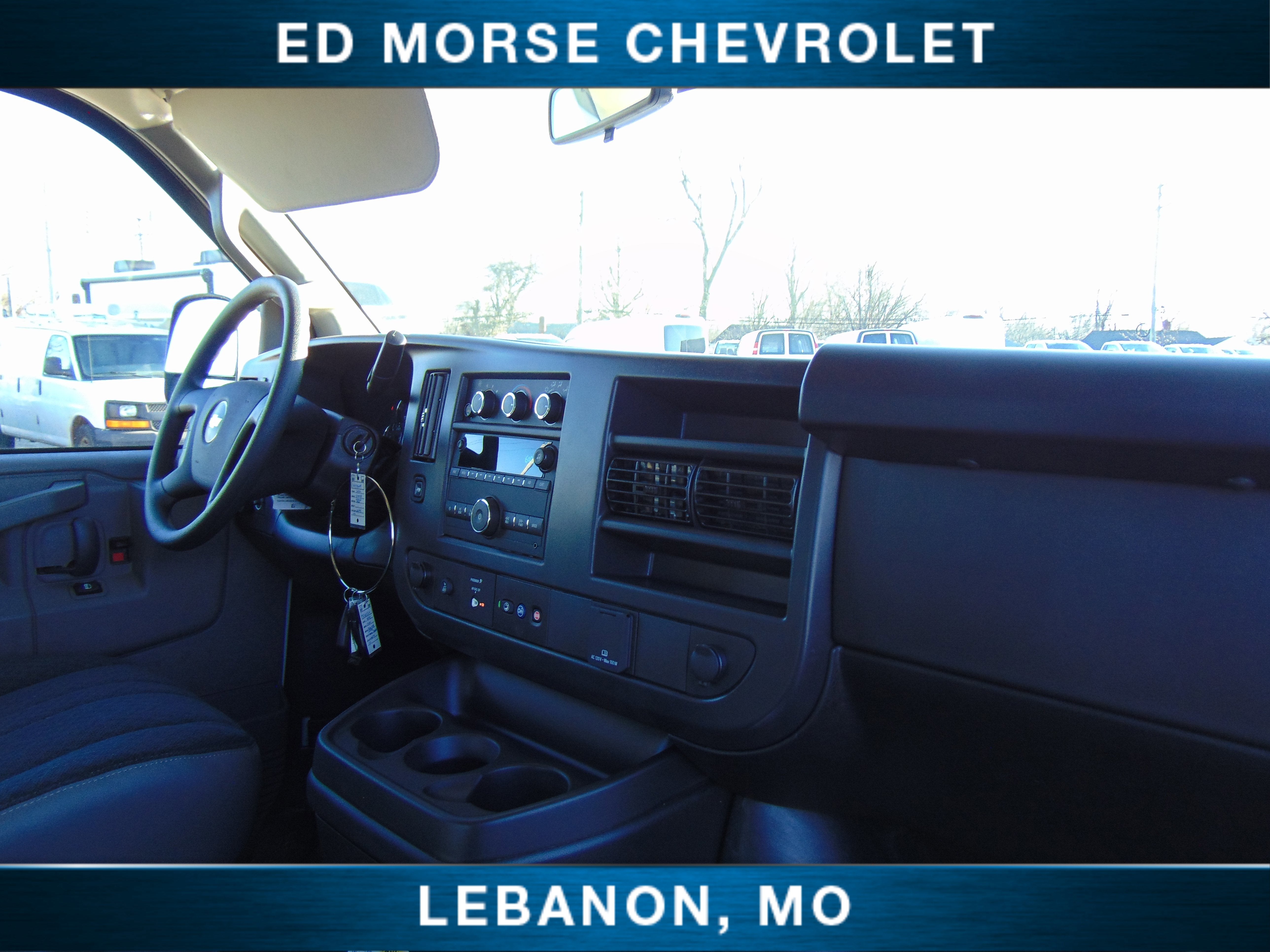 2025 Chevrolet Express Cargo 2500 WT