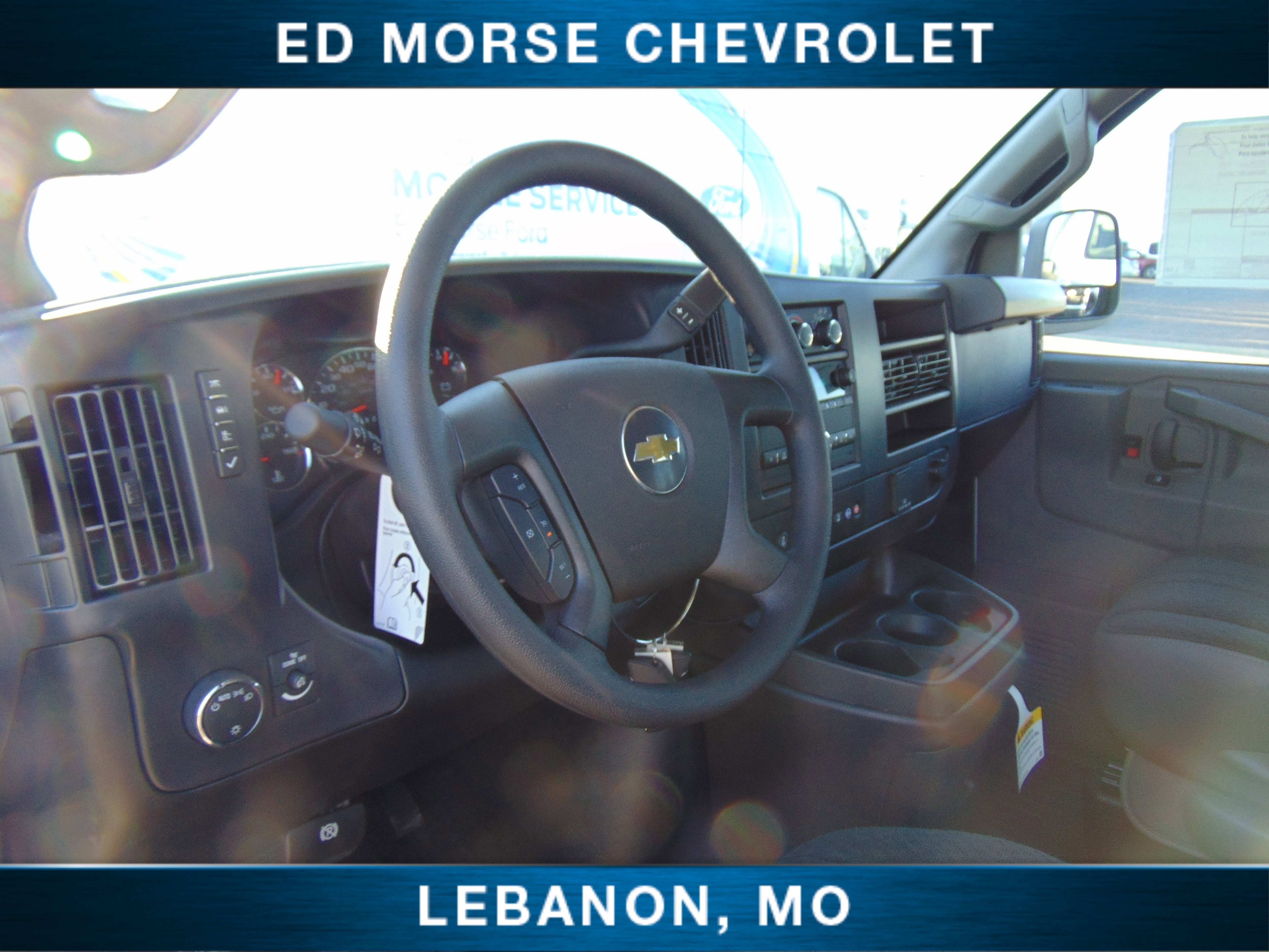 2025 Chevrolet Express Cargo 2500 WT