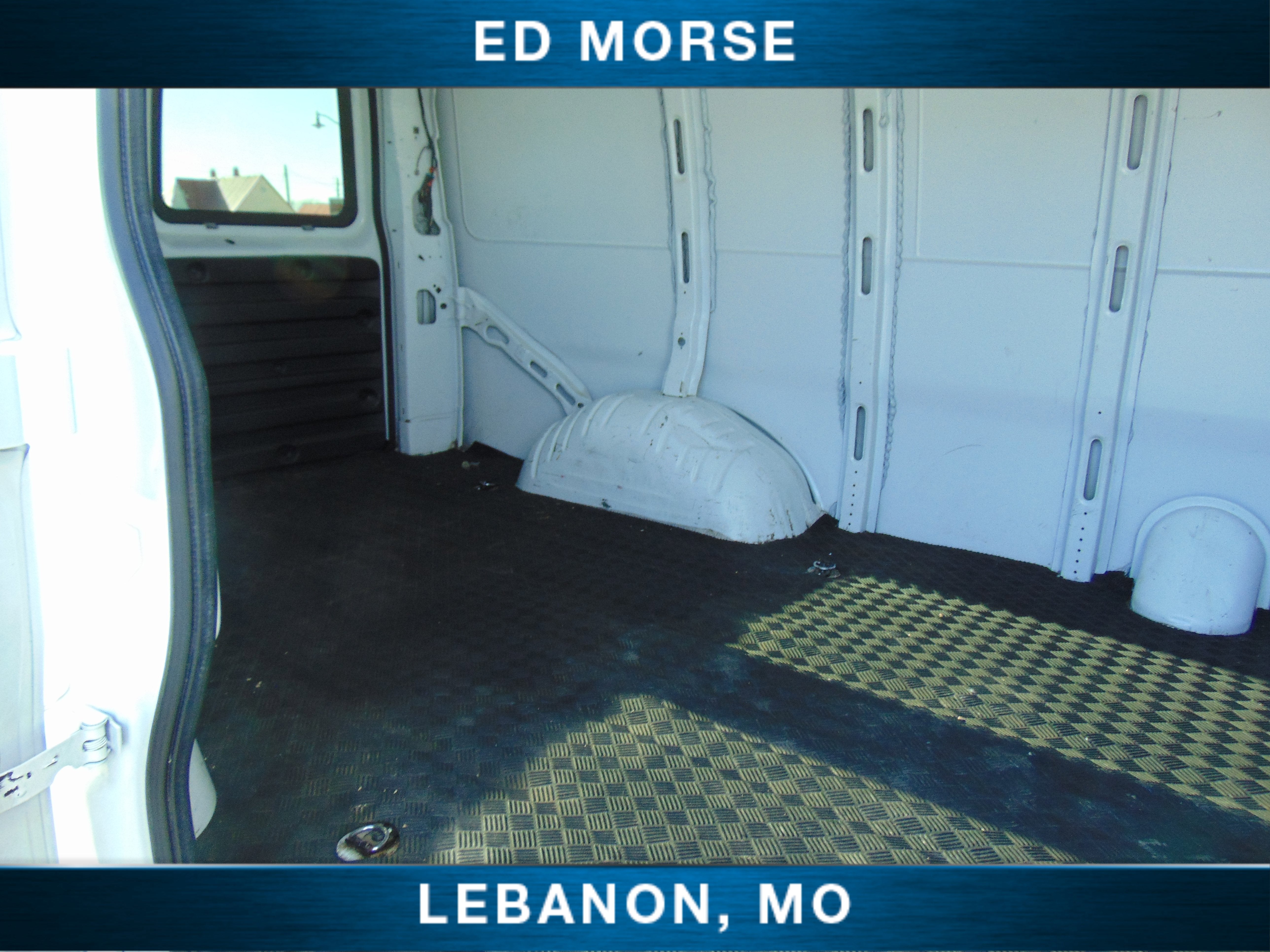 2022 Chevrolet Express Cargo 2500 WT