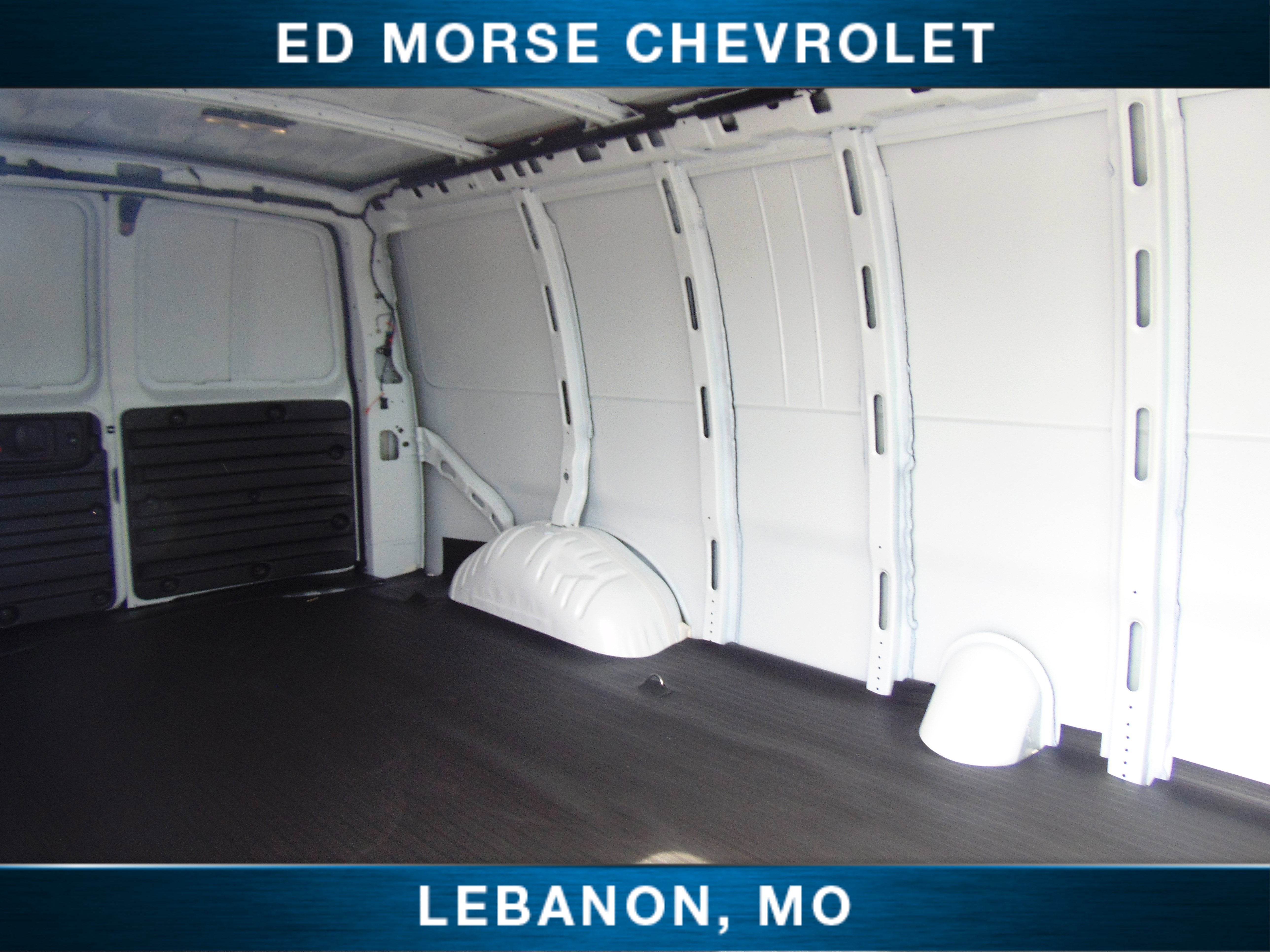 2025 Chevrolet Express Cargo 2500 WT