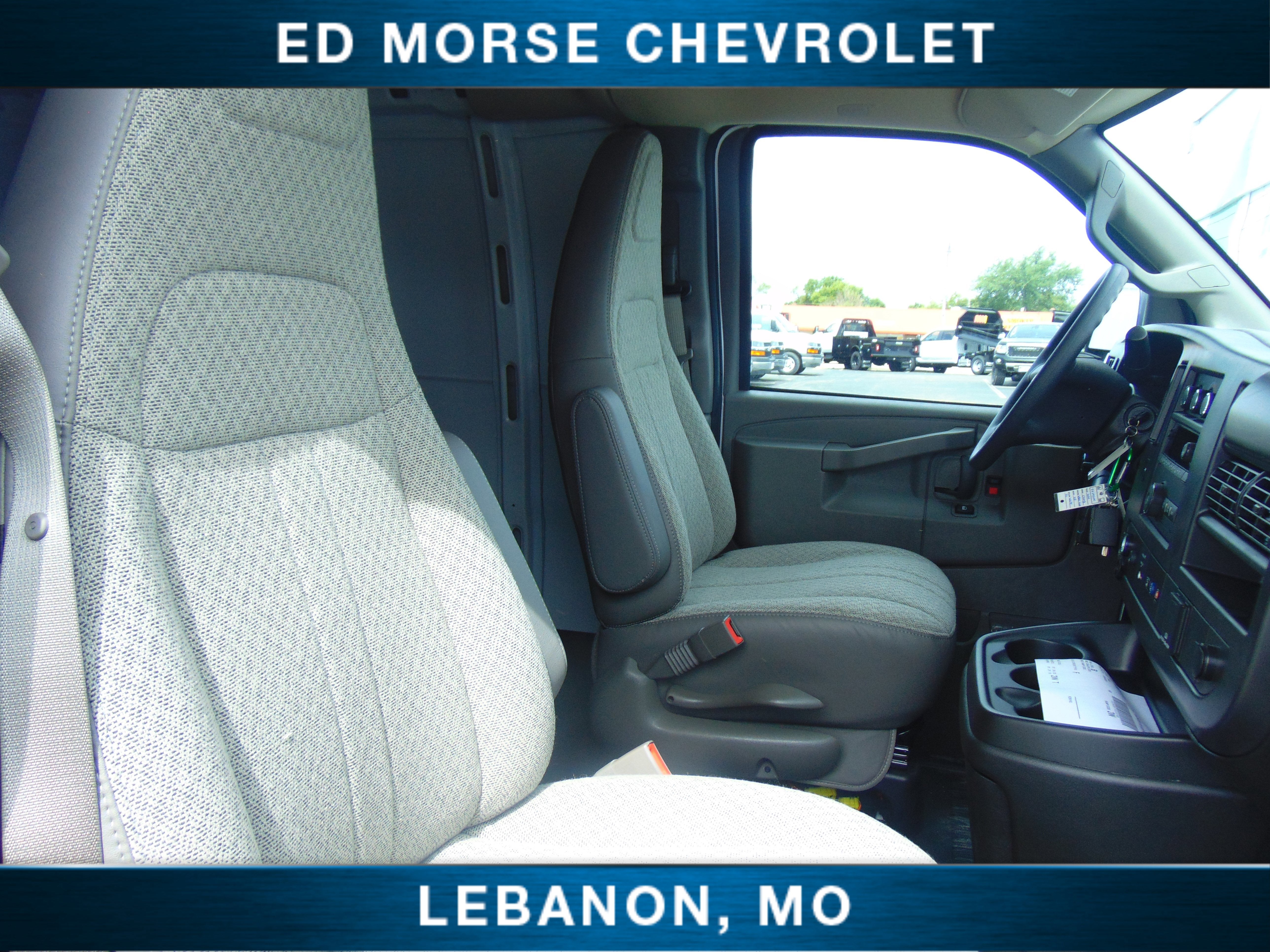 2025 Chevrolet Express Cargo 2500 WT