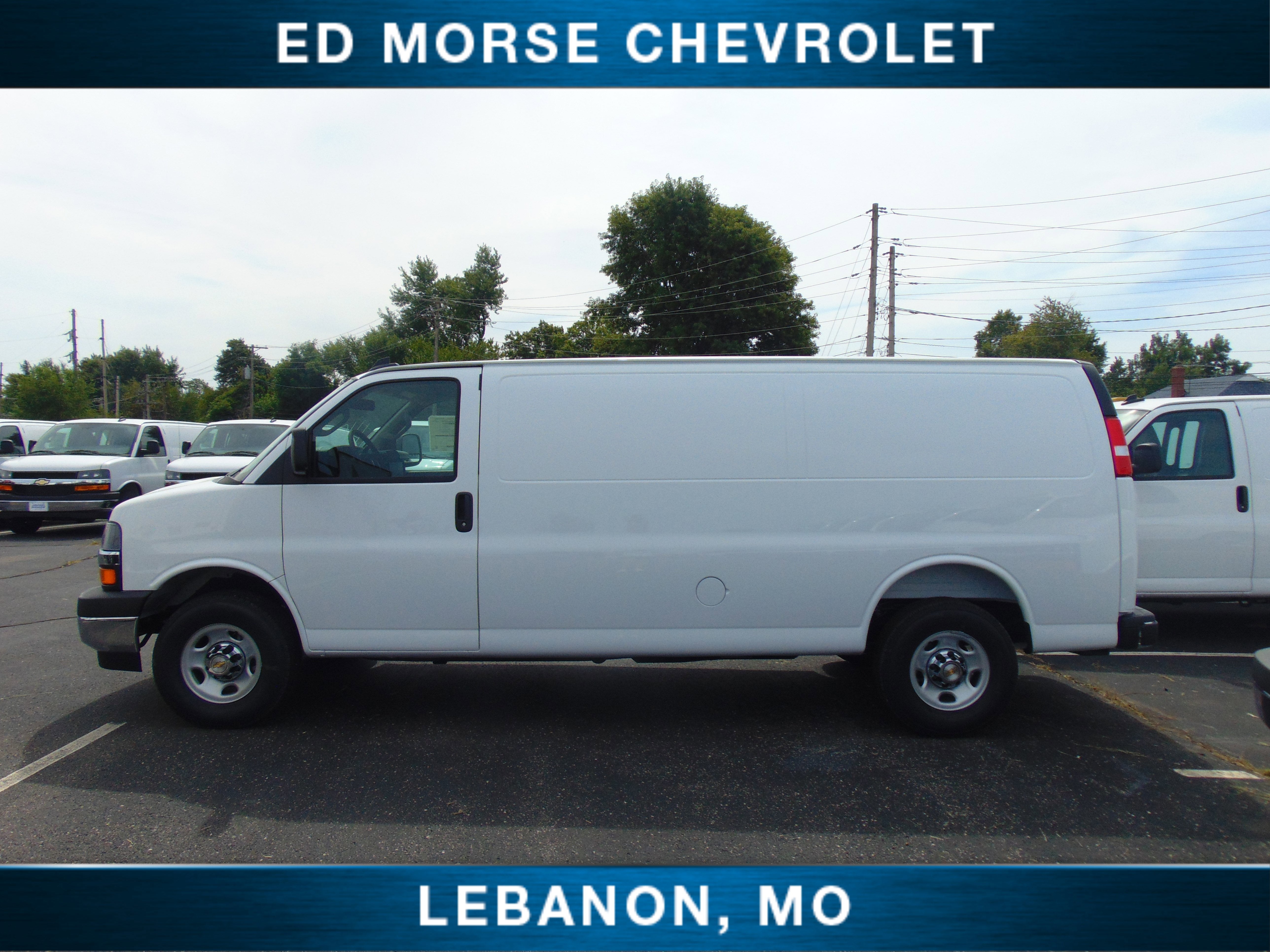 2025 Chevrolet Express Cargo 2500 WT