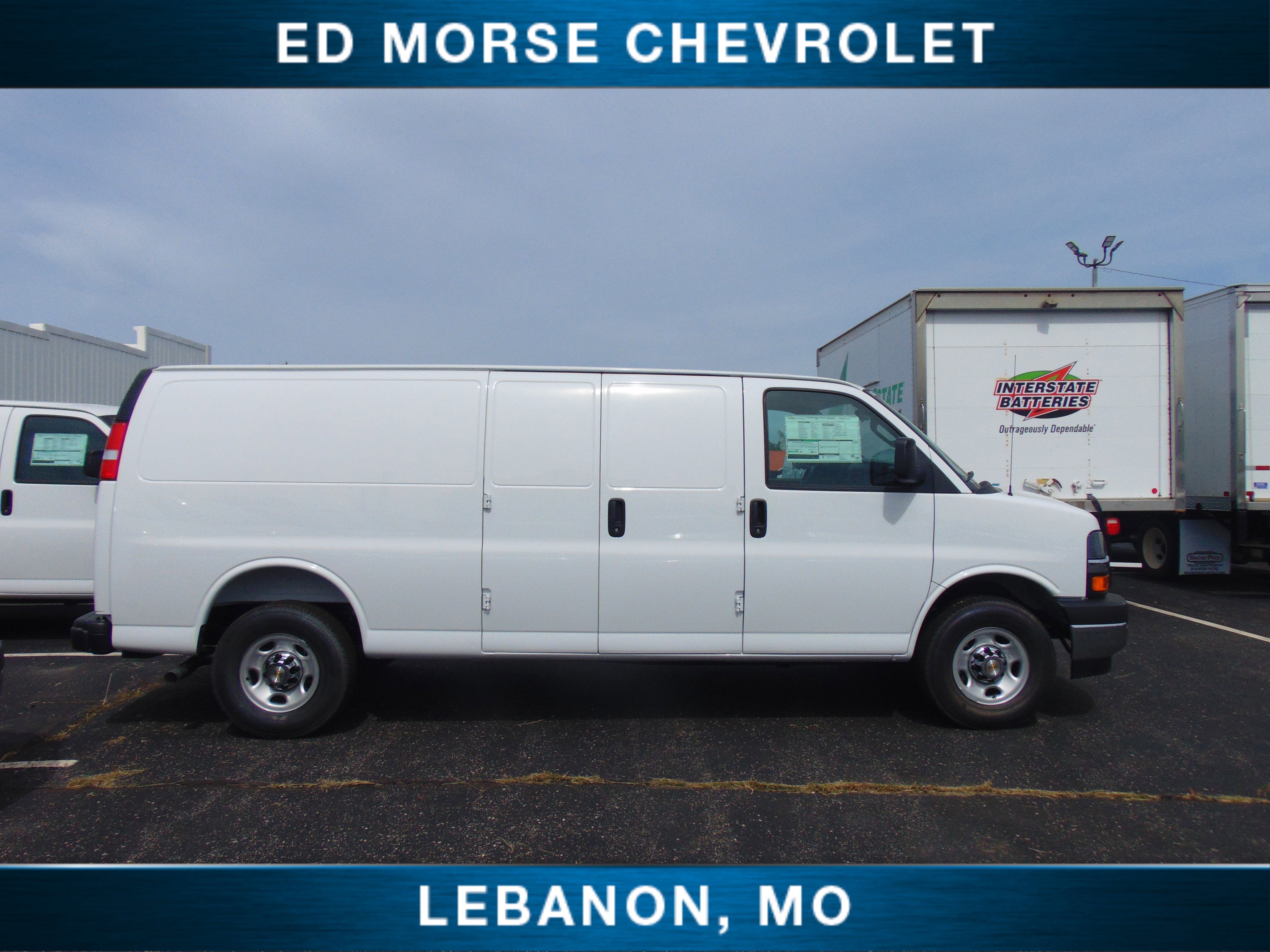 2025 Chevrolet Express Cargo 2500 WT