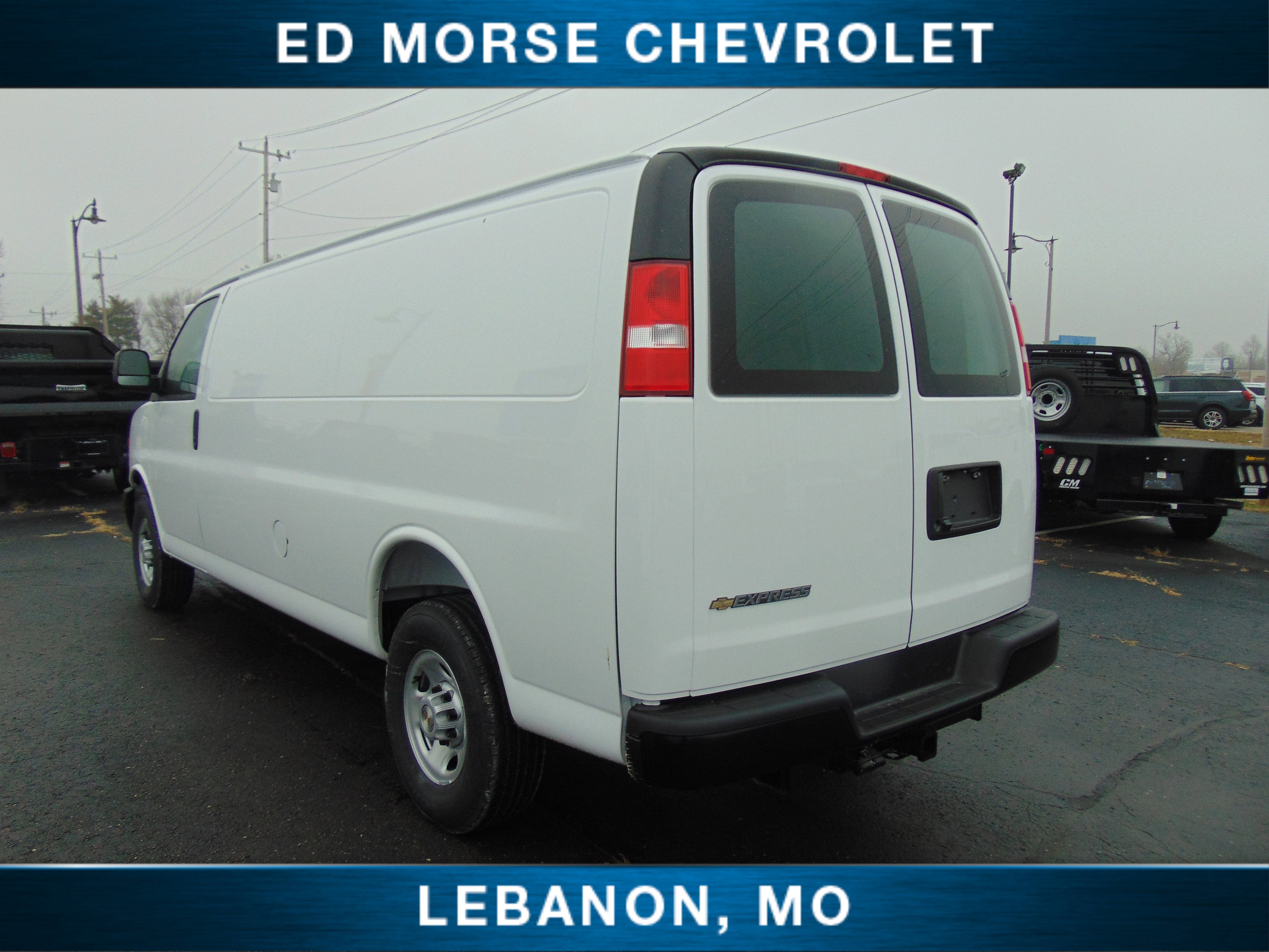 2025 Chevrolet Express Cargo 2500 WT