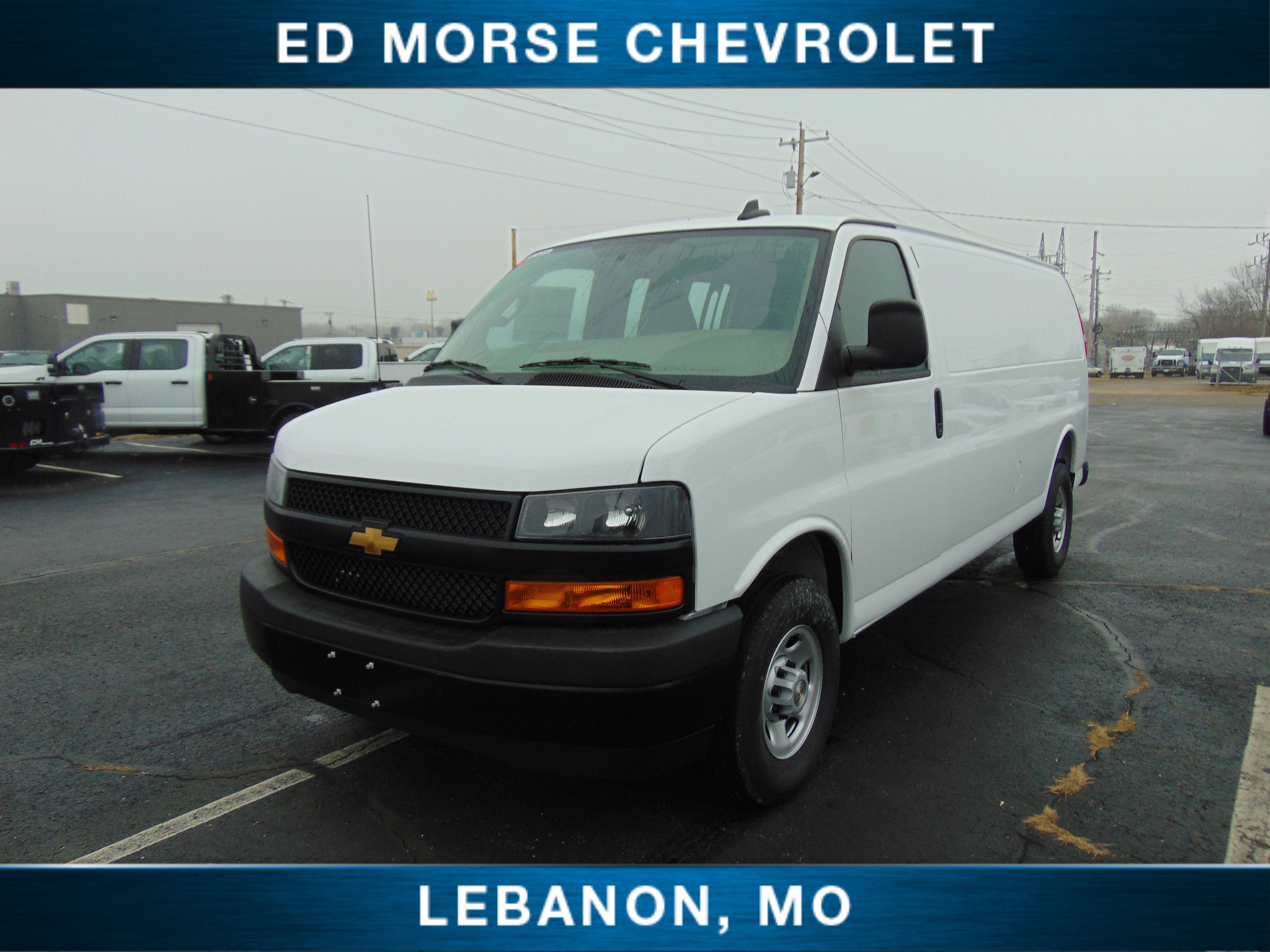 2025 Chevrolet Express Cargo 2500 WT