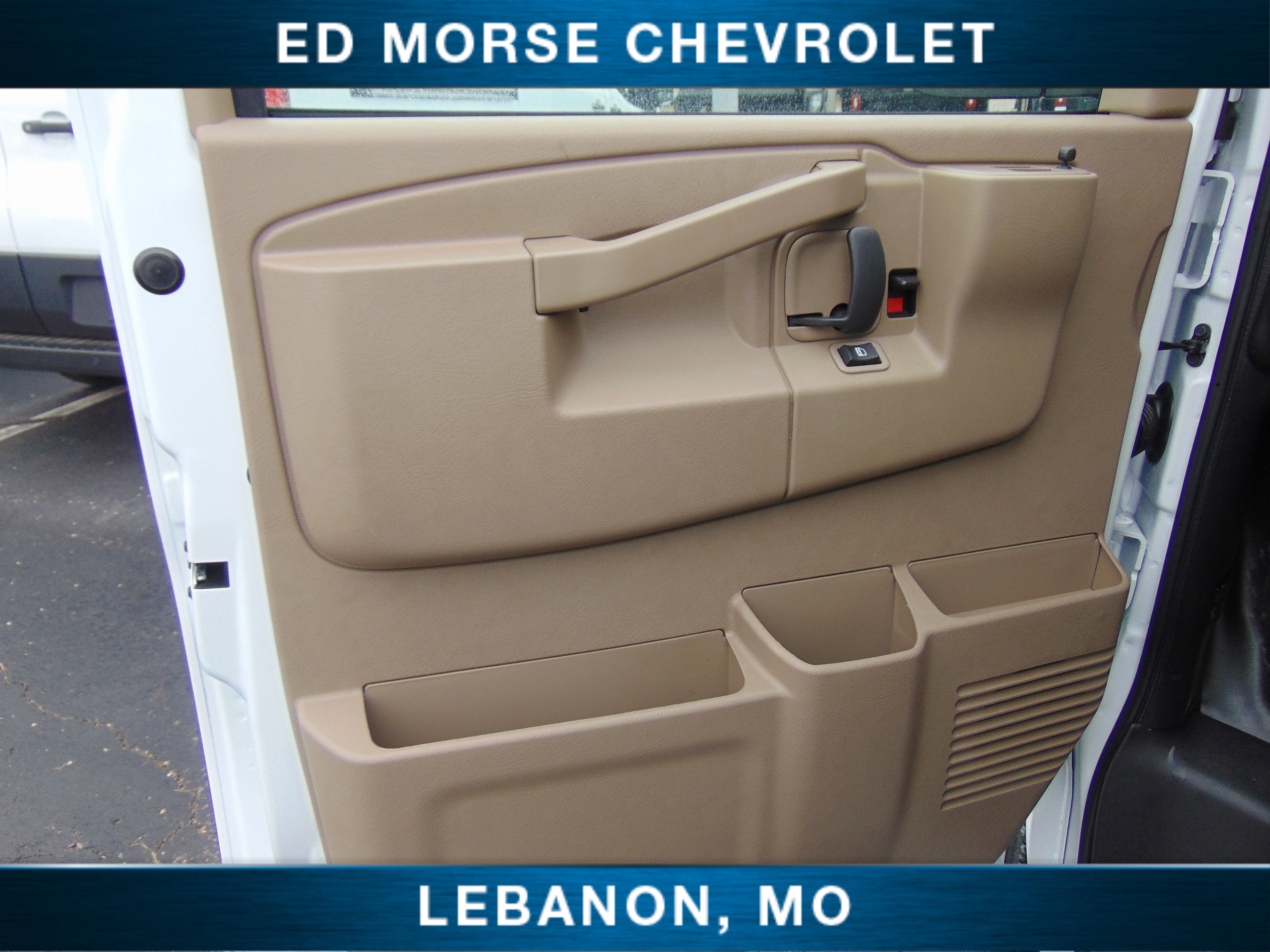 2025 Chevrolet Express Cargo 2500 WT