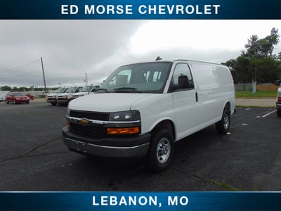 2025 Chevrolet Express Cargo 3500 WT