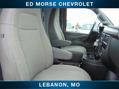 2025 Chevrolet Express Cargo 3500 WT